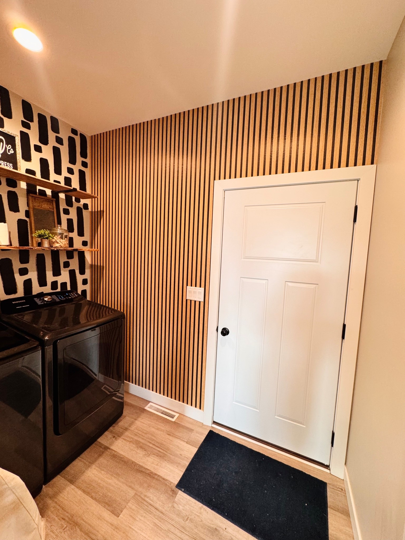 Faux wood wall paneling wallpaper! SAME look, WAY less the cost! 🤑



#LTKHome