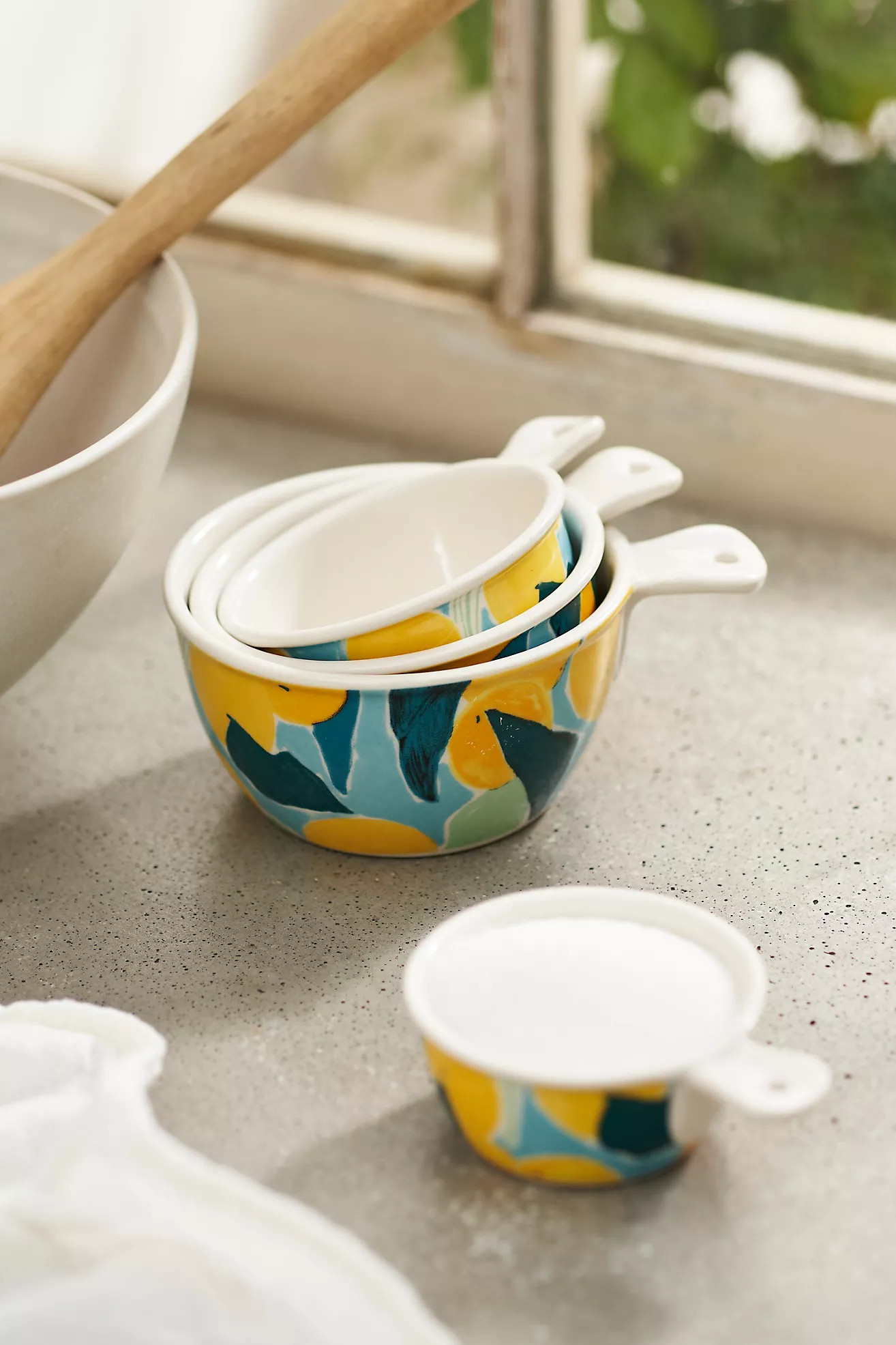 Citrus Grove Stoneware Measuring Cups | Anthropologie (US)