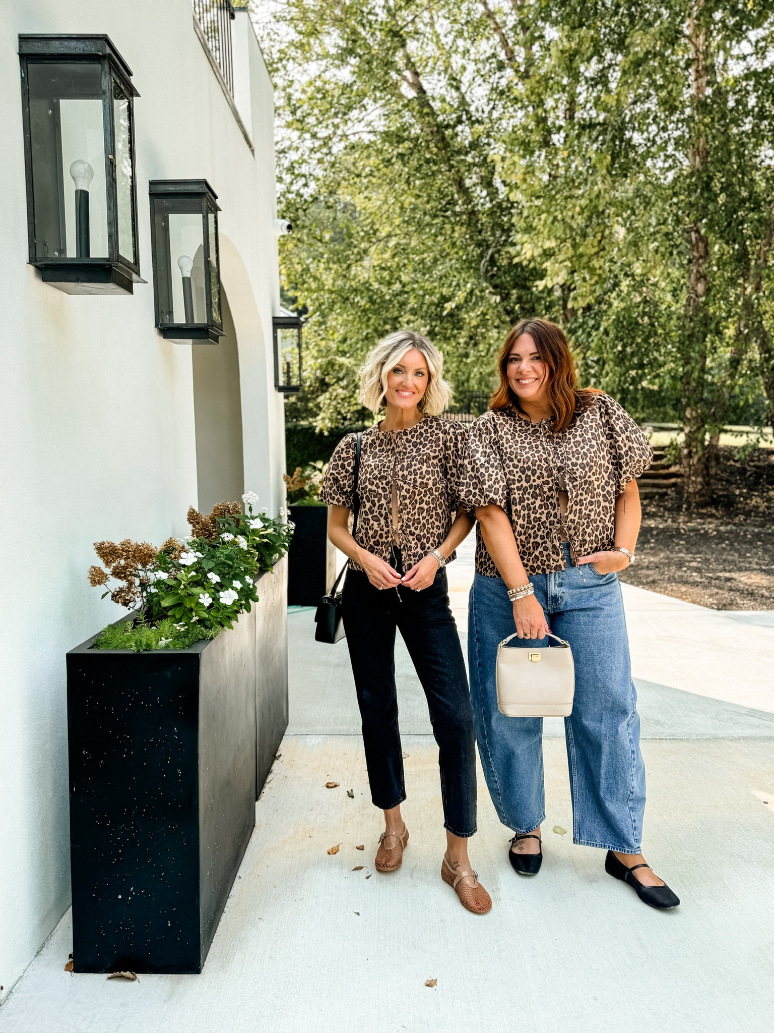 We are obsessing over this top! I’m wearing an XS/25, & Nichelle is wearing a L/33!

Loverly Grey, fall looks, fall outfits, fall finds, puff sleeve top, leopard print, leopard print top, black jeans, barrel jeans, mesh ballet flats 

#LTKSeasonal #LTKStyleTip