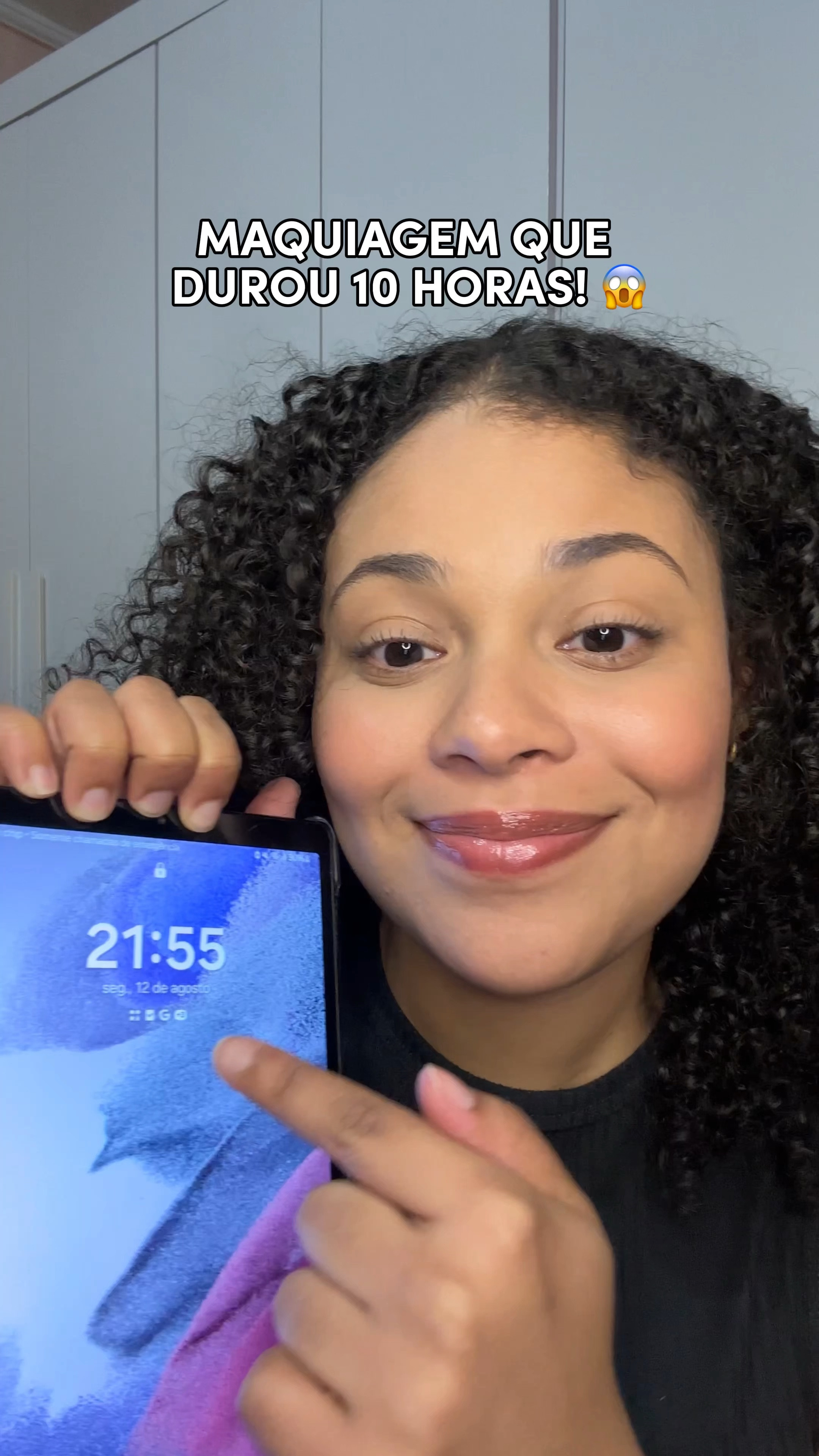 A Océane a acabou de lançar o Make Fix, um produto que faz a sua maquiagem durar muito mais! Por aqui a make resistiu por 10 horas 😱 

#LTKbrasil #LTKbeleza