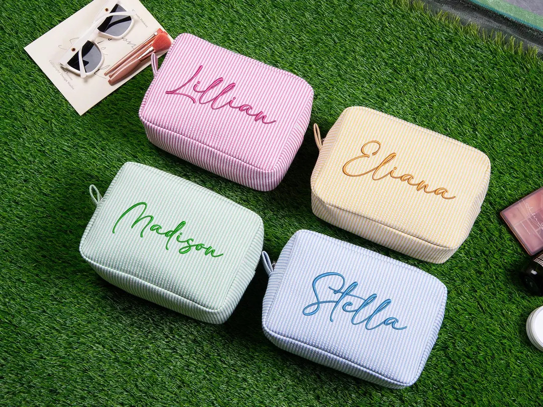 Custom Embroidered Seersucker Makeup Bag,monogramed Makeup Bag for Her,bridesmaid Gifts,bridal Pa... | Etsy (US)