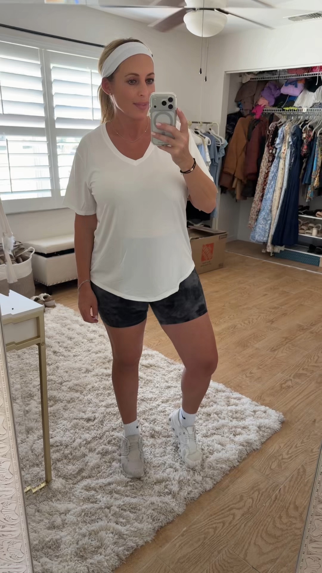 Walking outfit 

#LTKfitnessgoals #LTKActive #LTKdayinmylife