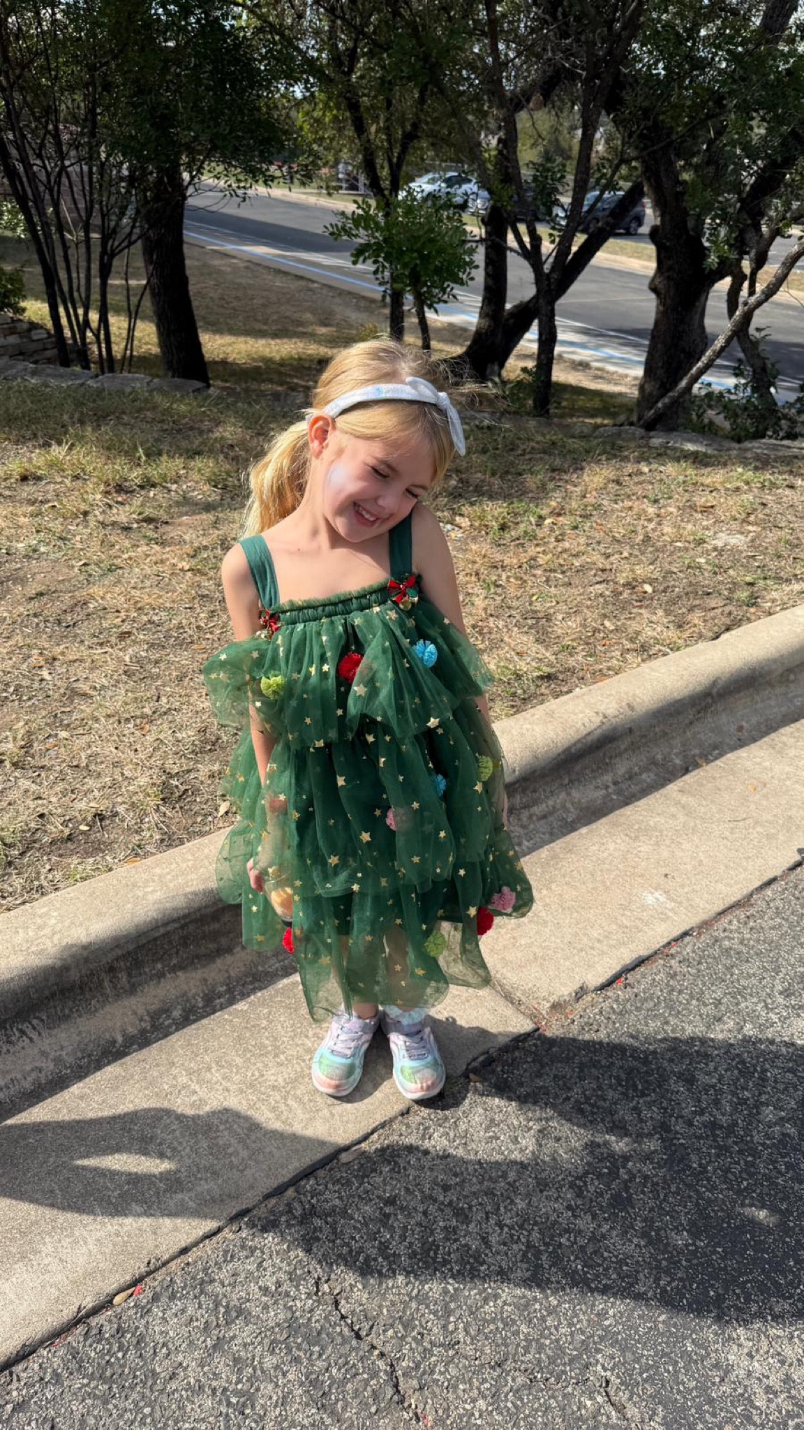 How adorable is my daughter in this under $20 Christmas tree dress from Amazon? It's the perfect outfit for the holiday season, so festive and sweet! She’s ready to celebrate in style!
#kidsfashion #holidayvibes #amazonstyle #affordableoutfit

#LTKCyberWeek #LTKFindsUnder50 #LTKKids