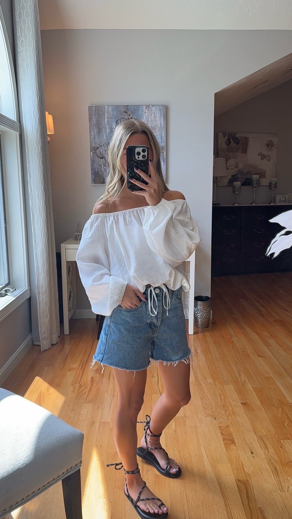 wearing a xxs in too and 23 in shorts!

#LTKSeasonal #LTKU #LTKootd