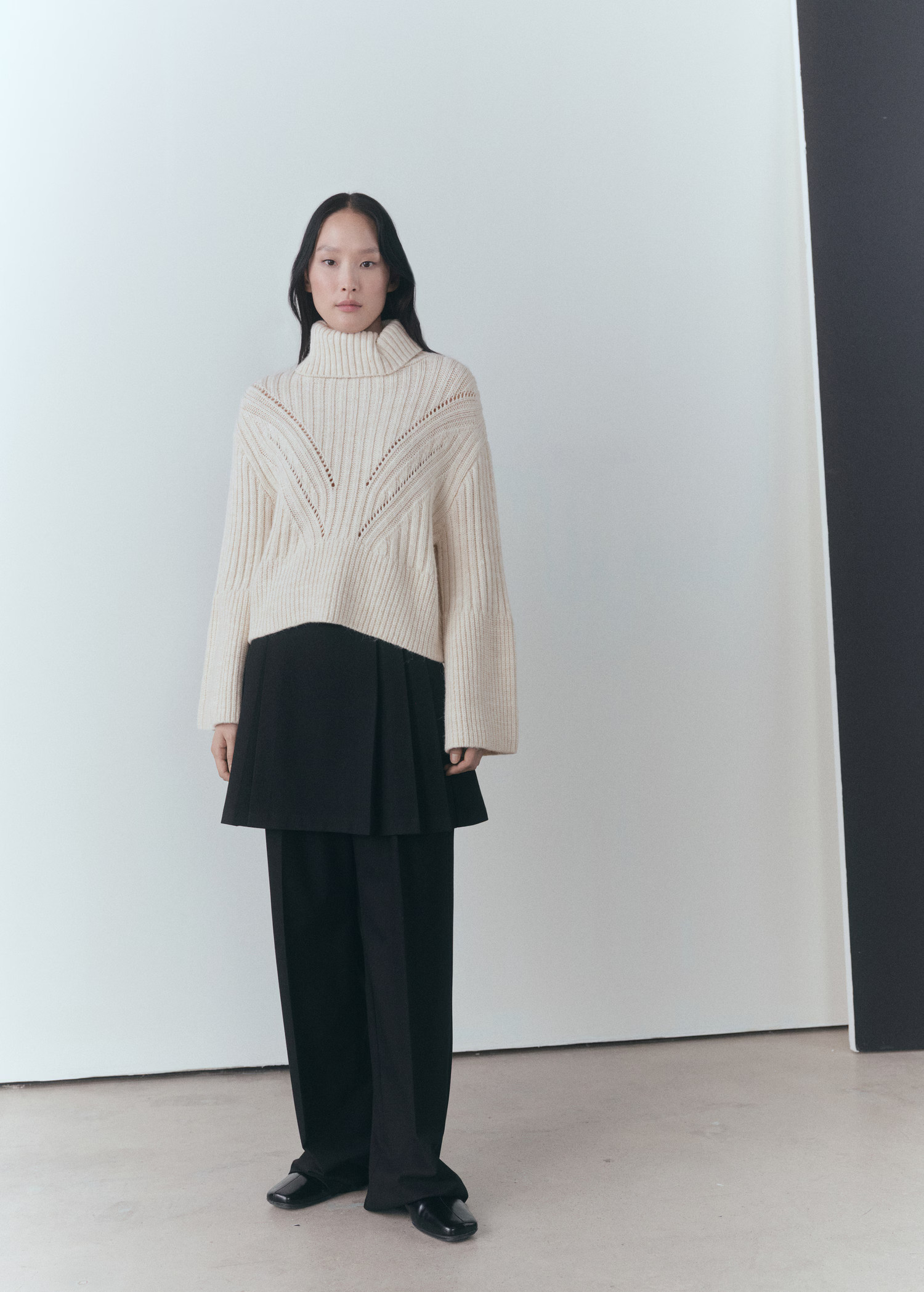 Turtleneck sweater with unstitched detail - Women | MANGO USA | Mango (US/MX/AU)