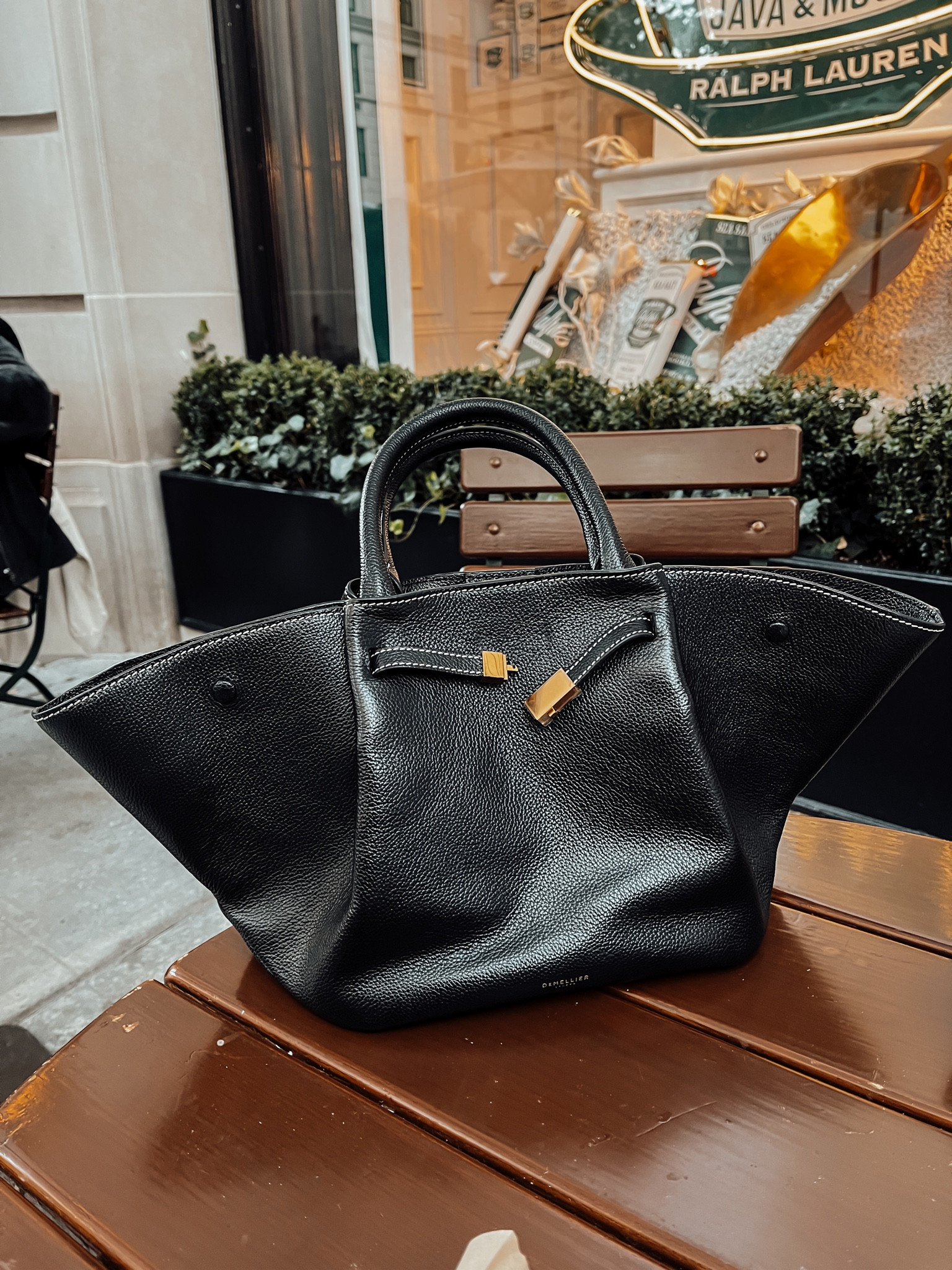 Waiting for the Black Friday sale to get the Tan version of this bag #demellierbag 

#LTKCyberWeek #LTKSaleAlert #LTKStyleTip