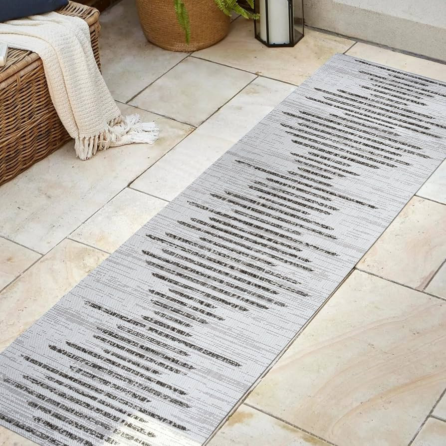 JONATHAN Y SMB124D-210 Zolak Berber Stripe Geometric Indoor Outdoor Runner Rug Bohemian Contempor... | Amazon (US)