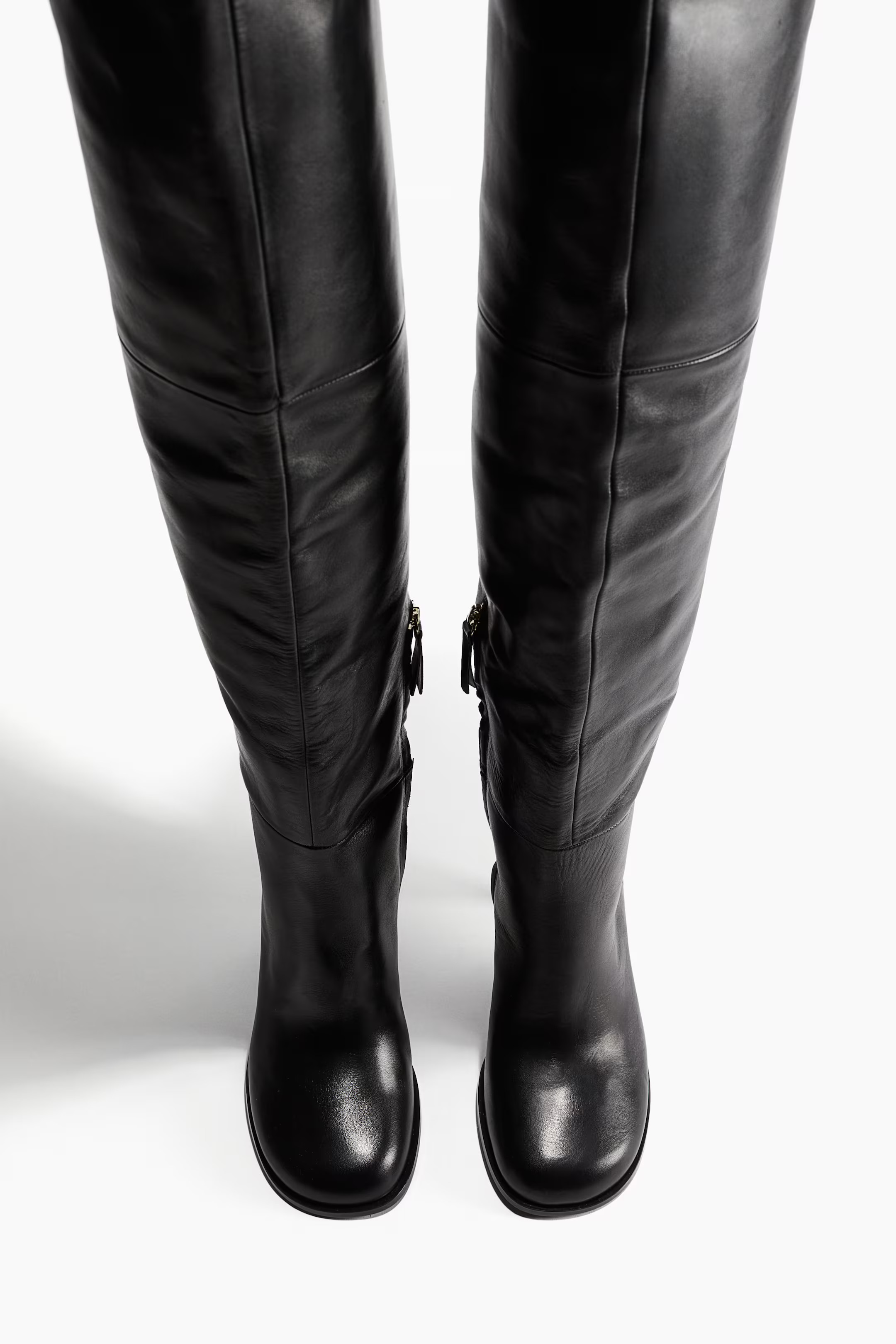 Overknee-Stiefel aus Leder | H&M (DE, AT, CH, NL, FI)