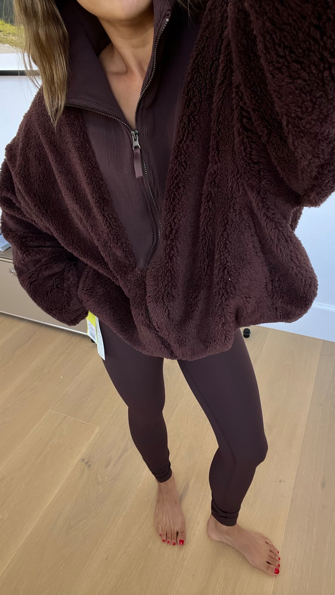 Target activewear
M jacket
Xs leggings 