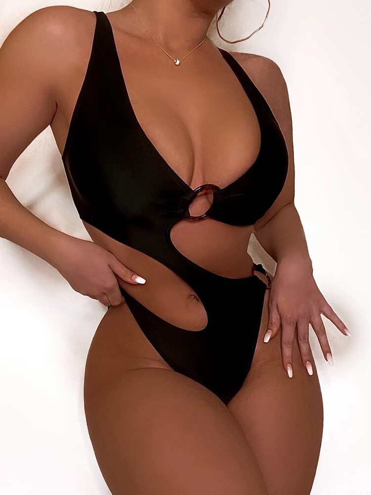 Asymmetrical Cut-out Ring Linked One Piece Swimsuit | SHEIN