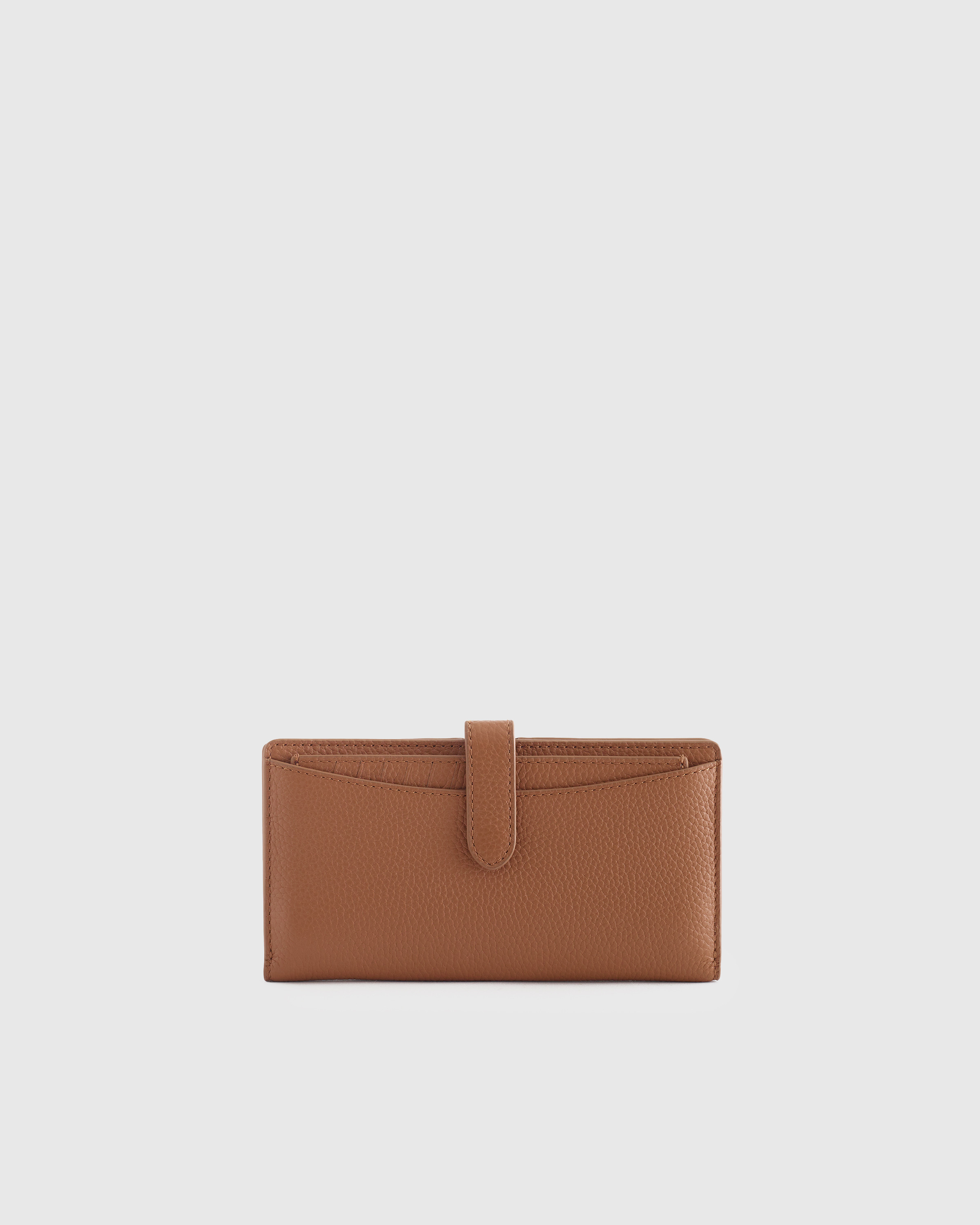 Italian Pebbled Leather Bifold 2-in-1 Wallet | Quince