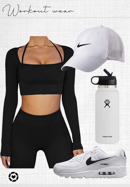 Gym outfit 
Workout 