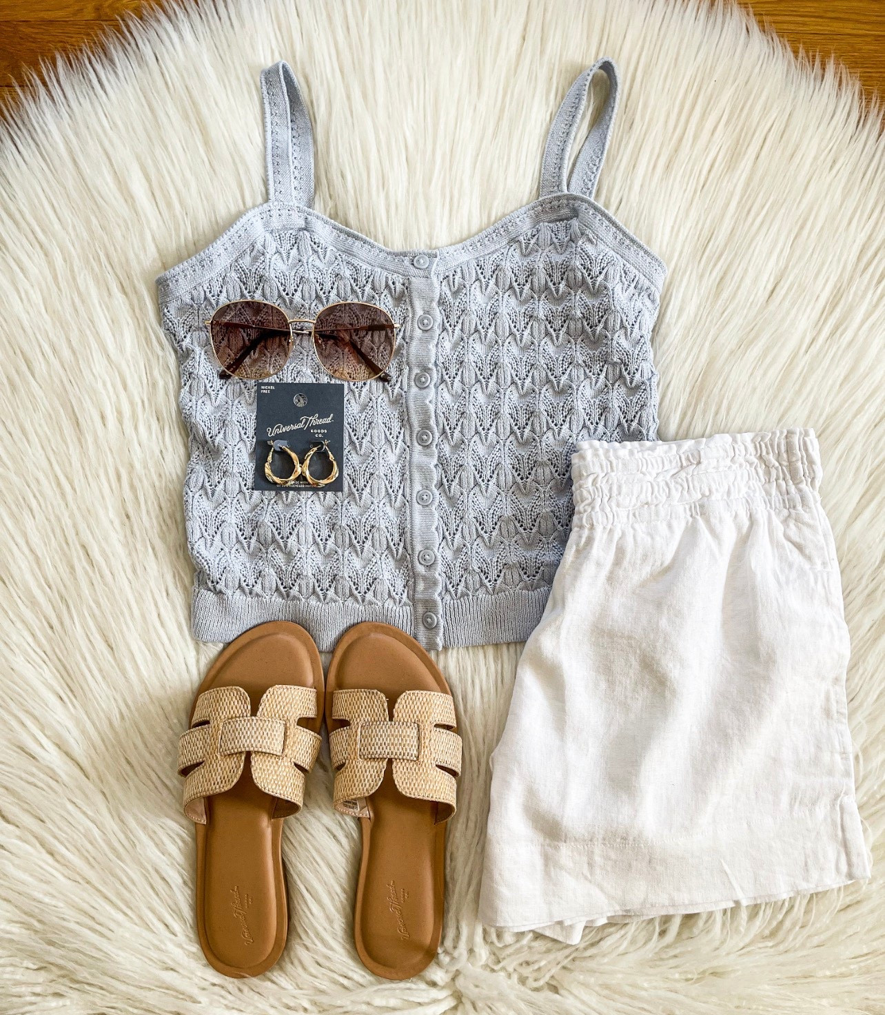 Sharing some new arrivals! Loving the detail of this top! And must have linen shorts that come in 5 colors 🤍

#LTKootd