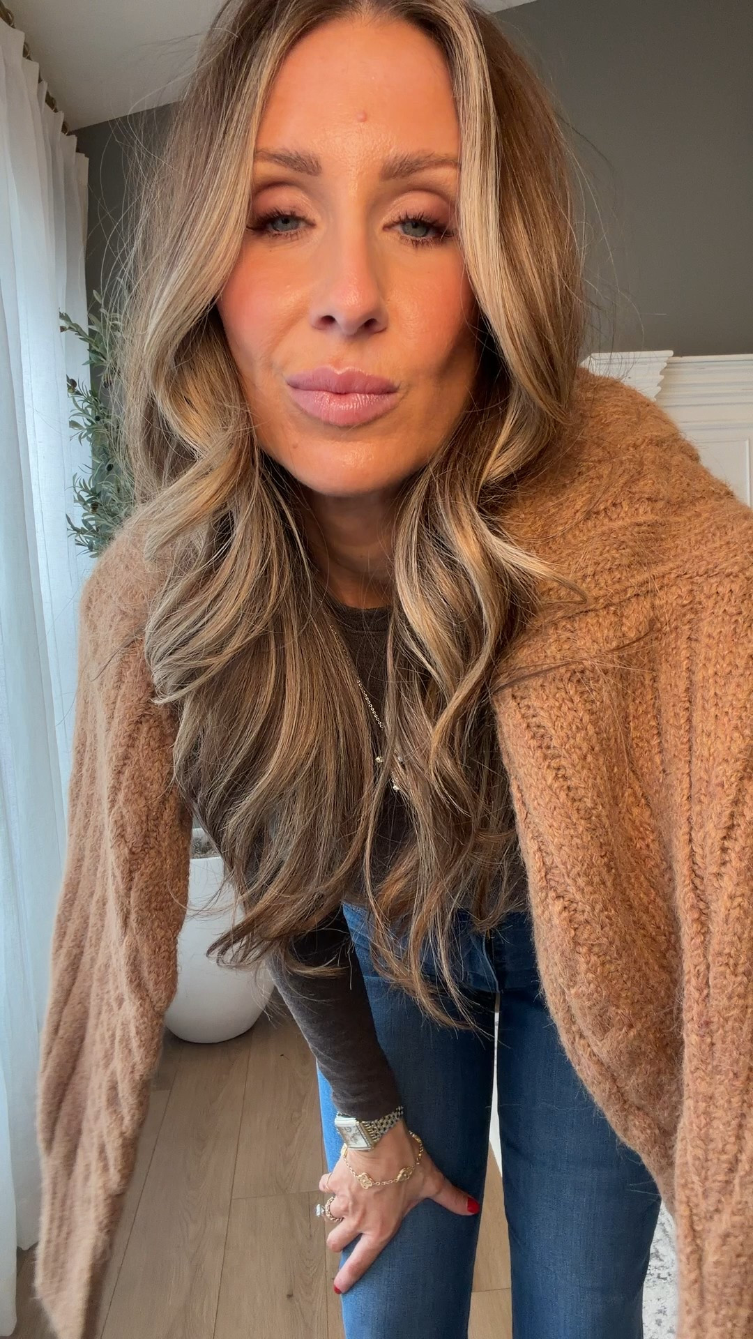 Size 8 straight denim 

#LTKgrwm #LTKootd #LTKmomlife