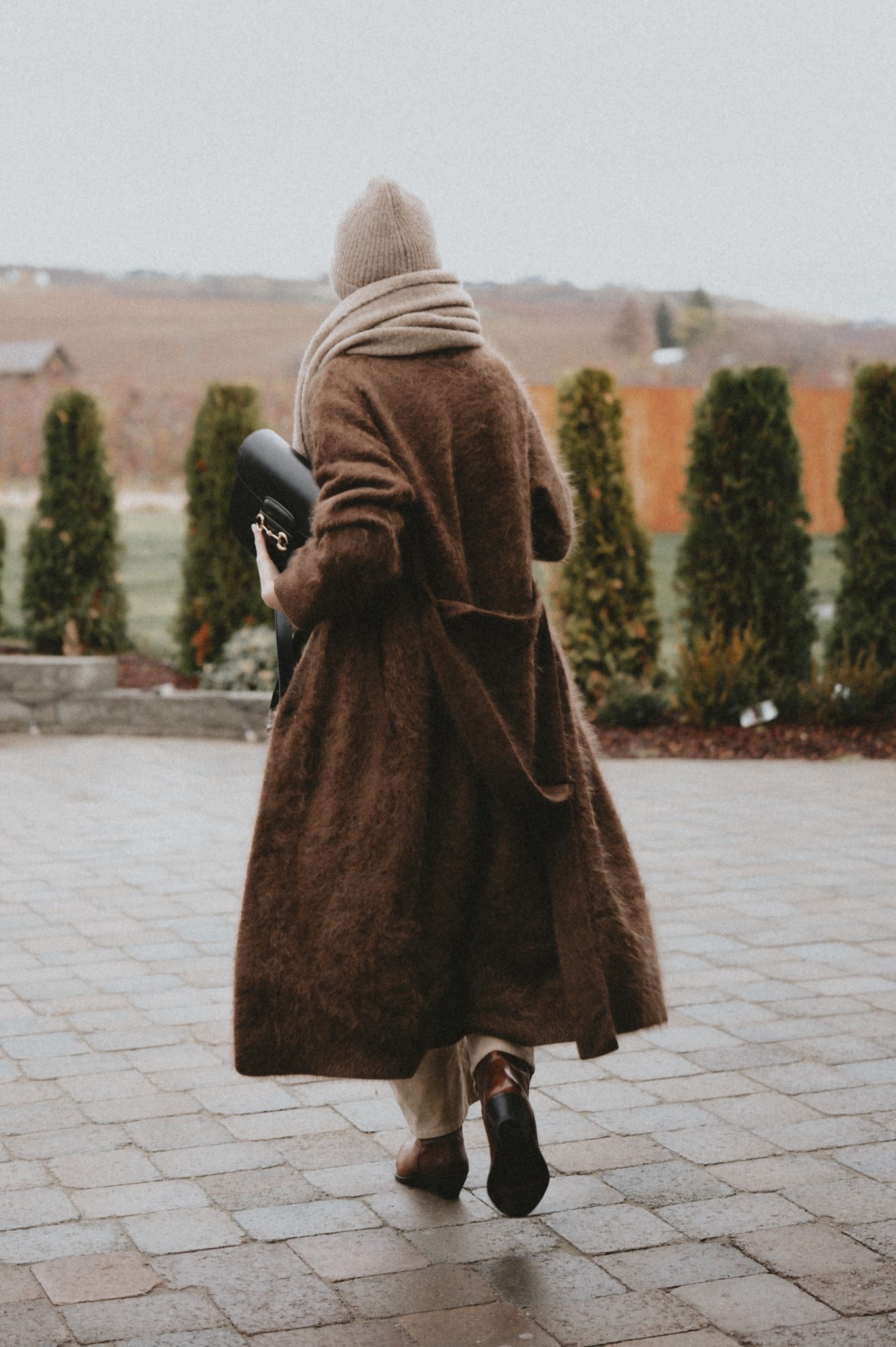 Ready for anything in these cozy neutrals ❄️

#LTKootd #LTKWorkwear #LTKSeasonal