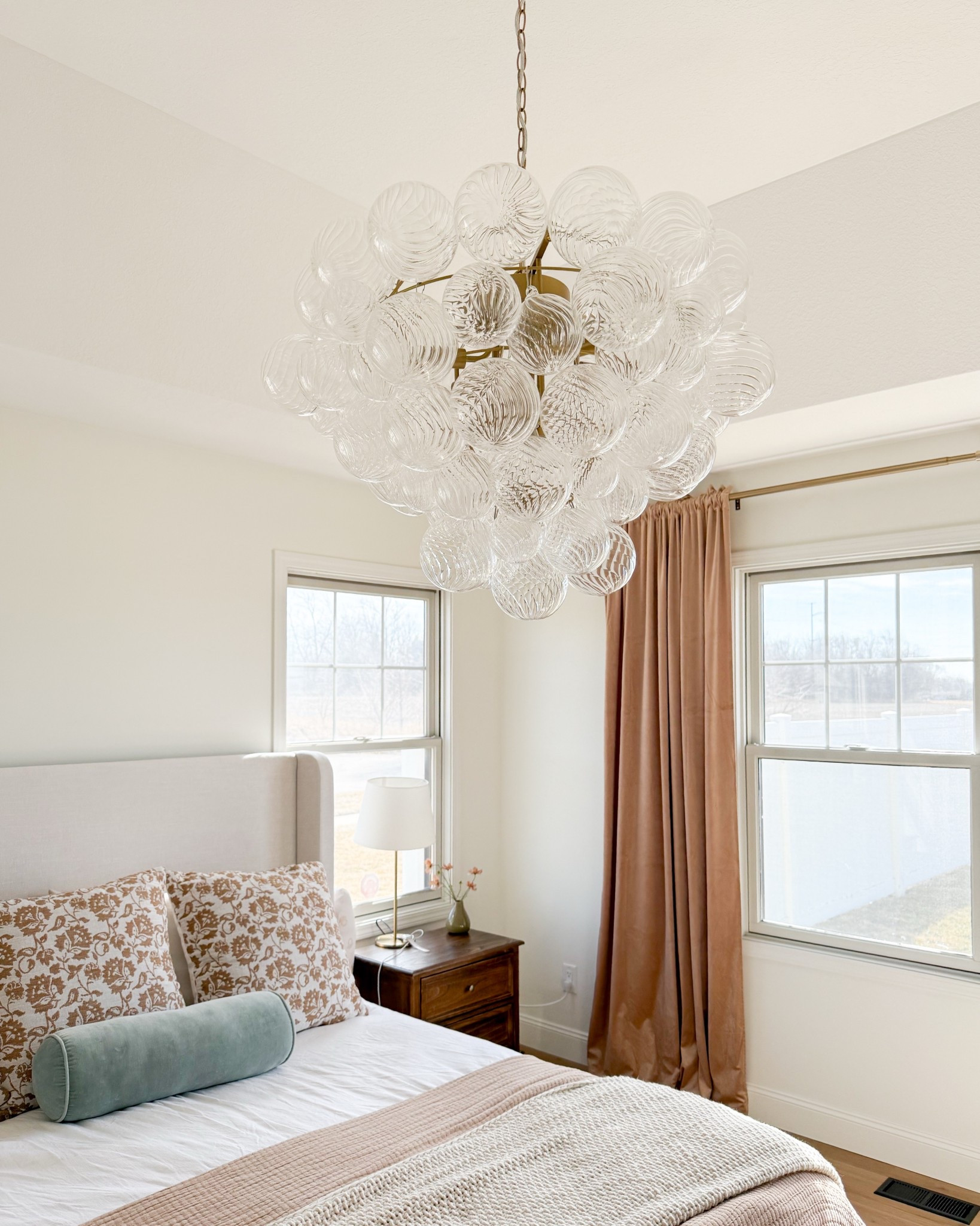 Our bedroom is finally coming together, and this bubble chandelier is the dreamiest finishing touch! ✨

I love how they add just the right amount of elegance while keeping the space feeling light and airy. Slowly but surely, our home is turning into everything we envisioned, and I couldn’t love it more!

You can shop our exact chandeliers (plus everything else in our bedroom!) right here. Just tap the link to browse!

#LTKHome #BedroomDecor #HomeRenovation #ChandelierGoals #LifeonPeonyLane

#LTKHome