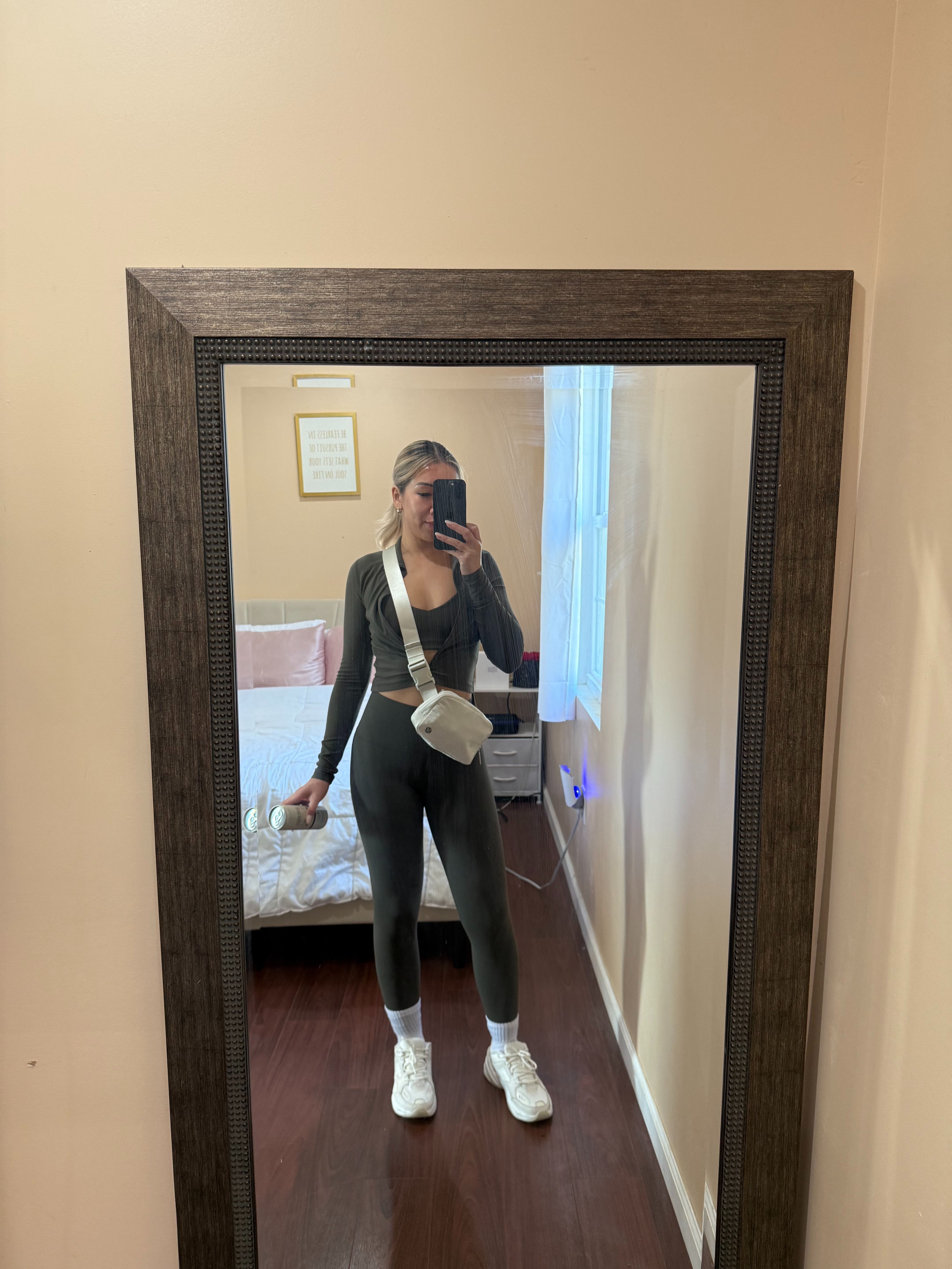 A little fall #athleisure in #aritzia #fallootd 

 #LTKCyberWeek #LTKActive #LTKFitness