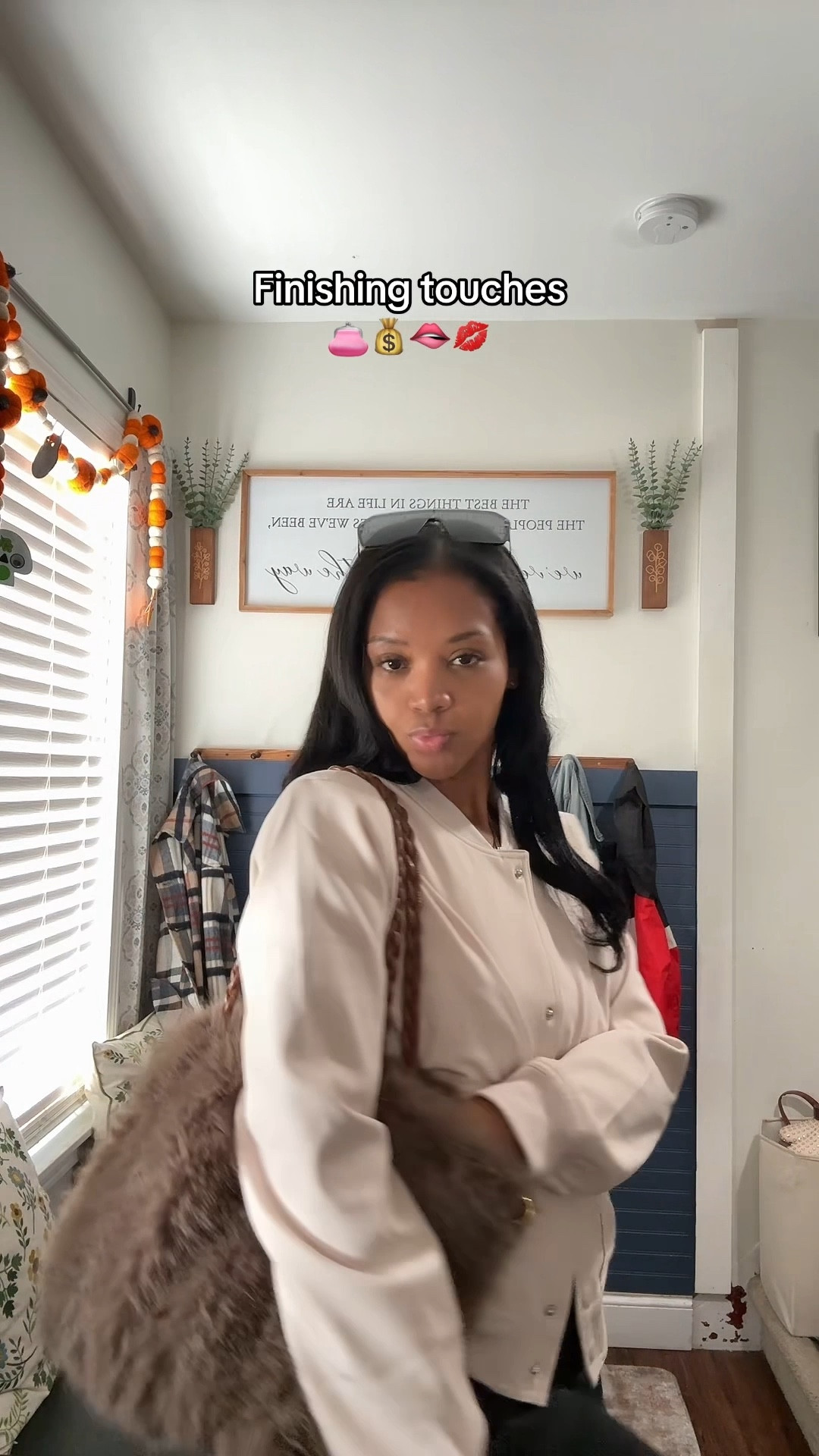 Jacket 👌🏽 bag 👌🏽sunnies👌🏽 lippie 👌🏽 #finishingtouches #fallfashion #fallfinds #amazonprimedeals

#LTKStyleTip #LTKSeasonal #LTKSaleAlert