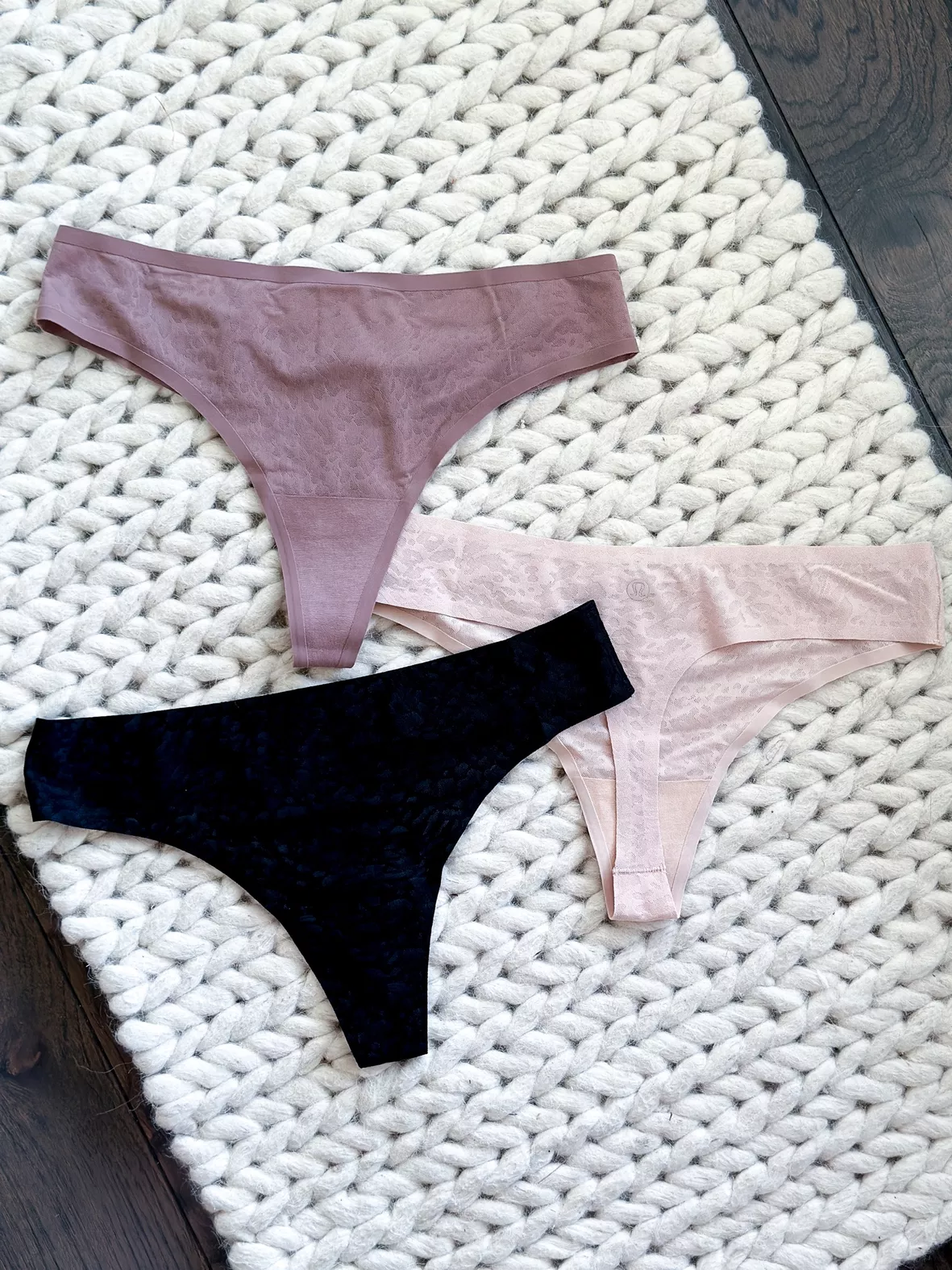 Lululemon thong underwear