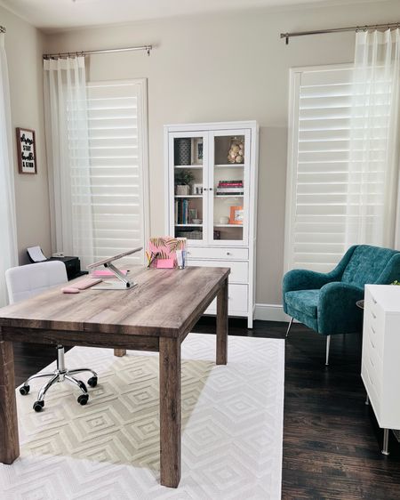 Home office remodel
Work space, large desk, accent chair, organized, laptop riser, bluetooth keyboard, desk chair

My home office is a work in progress. Here’s what it looks like so far. 


#LTKFind #LTKhome #LTKsalealert