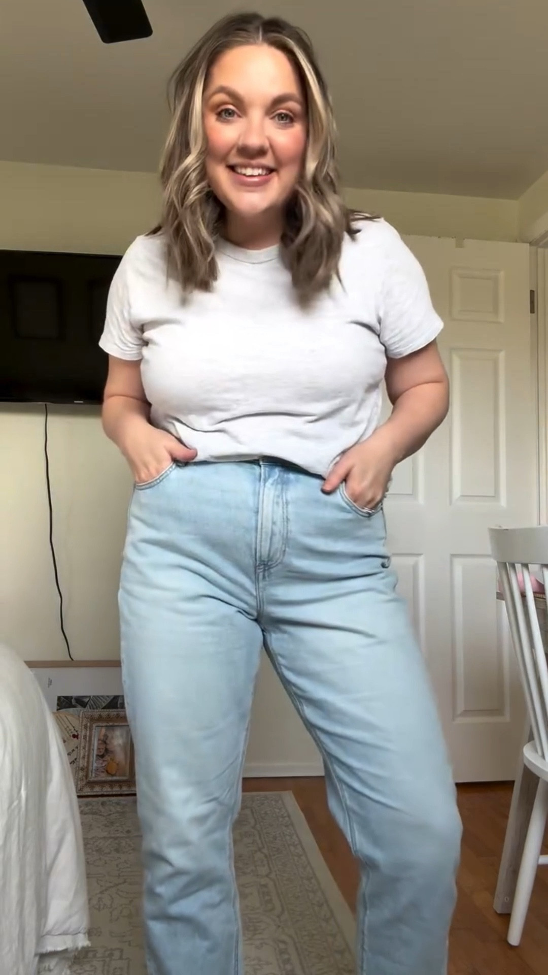 I love me some basics. And these two are on repeat in my closet. This cropped t is so flattering! It doesn’t bag out through out the day, and It’s easy to layer while the mornings are chilly and the afternoons are a bit warmer. 

I love the way these jeans fit. The don’t emphasize my pooch. The wash is really nice, and I’m replacing an older pair that bags out earlier with these. 

Follow @brittney_baxendale and Comment BASICS below to receive a DM with the link to this post on my LTK ⬇ https://liketk.it/5ANTi