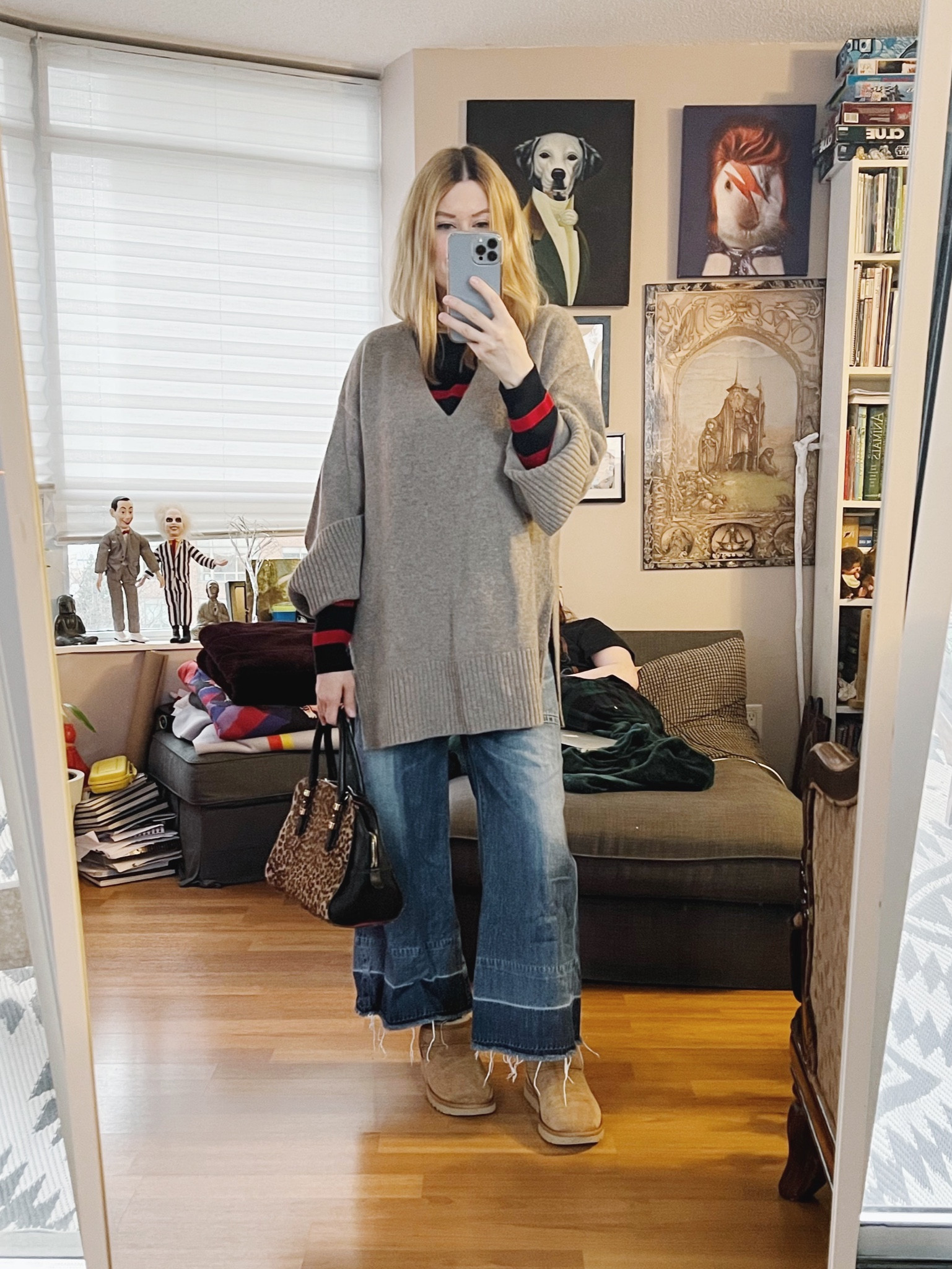 It’s a double sweater kind of day.
•
.  #FallLook  #StyleOver40  #layers  #poshmarkFind #citizensOfHumanity #uggs  #thriftFind #ferragamo #uggMinis  #FashionOver40  #MumStyle #animalPrintLover #genX #genXStyle #genXInfluencer #WhoWhatWearing #genXblogger  #Over40Style #40PlusStyle #Stylish40s  #HighStreetFashion #StyleIdeas


#LTKstyletip #LTKshoecrush #LTKSeasonal