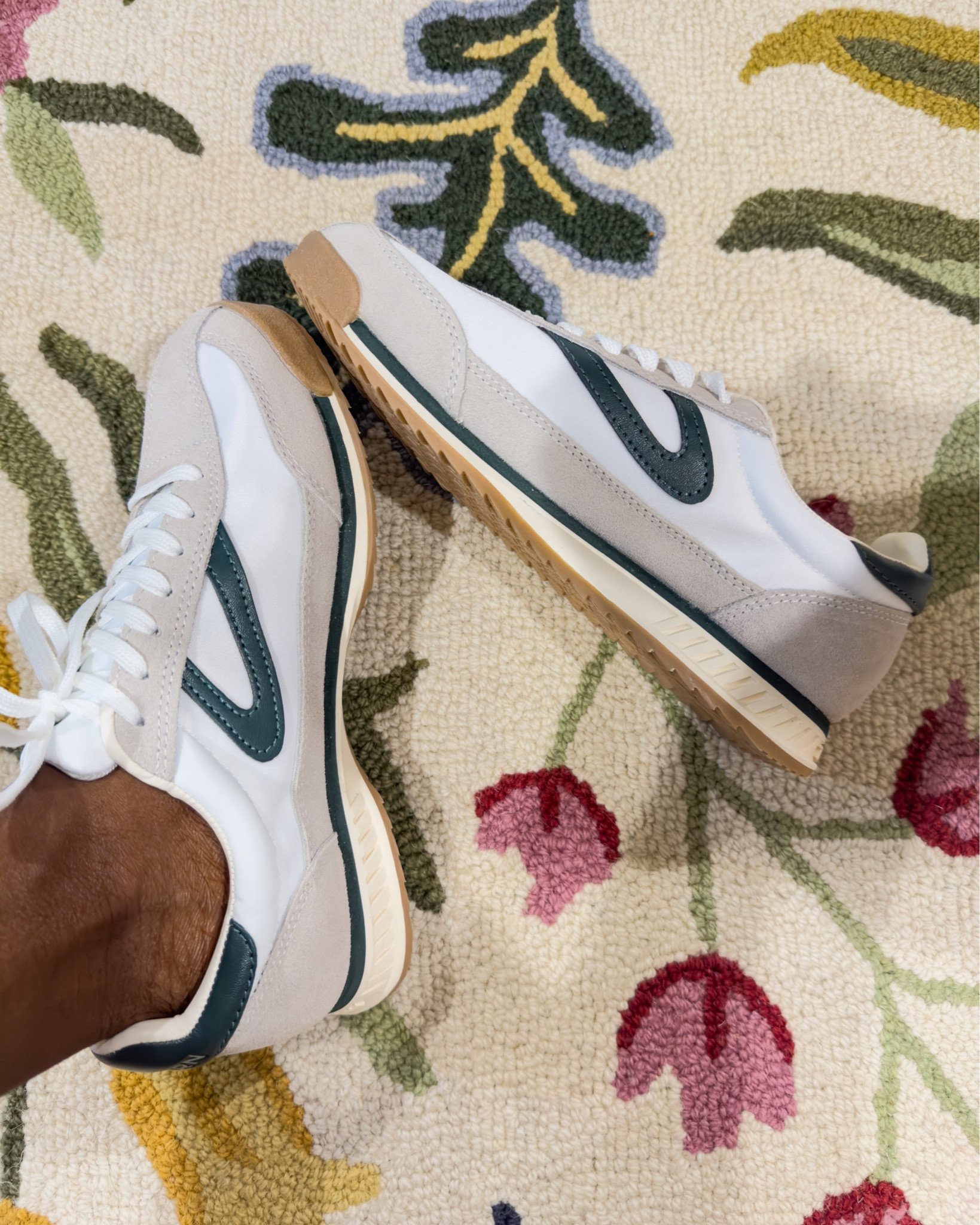 Travel sneakers, airport outfit

#LTKover40 #LTKFind #LTKunder100