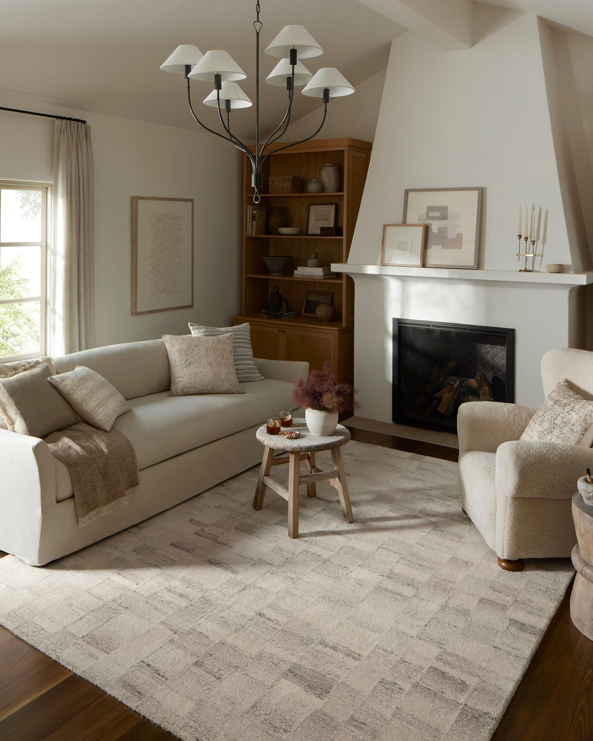 Loloi Amber Lewis Rocky Collection ROC-01 Ivory/Silver, 7'-9" x 9'-9", Area Rug | Amazon (US)