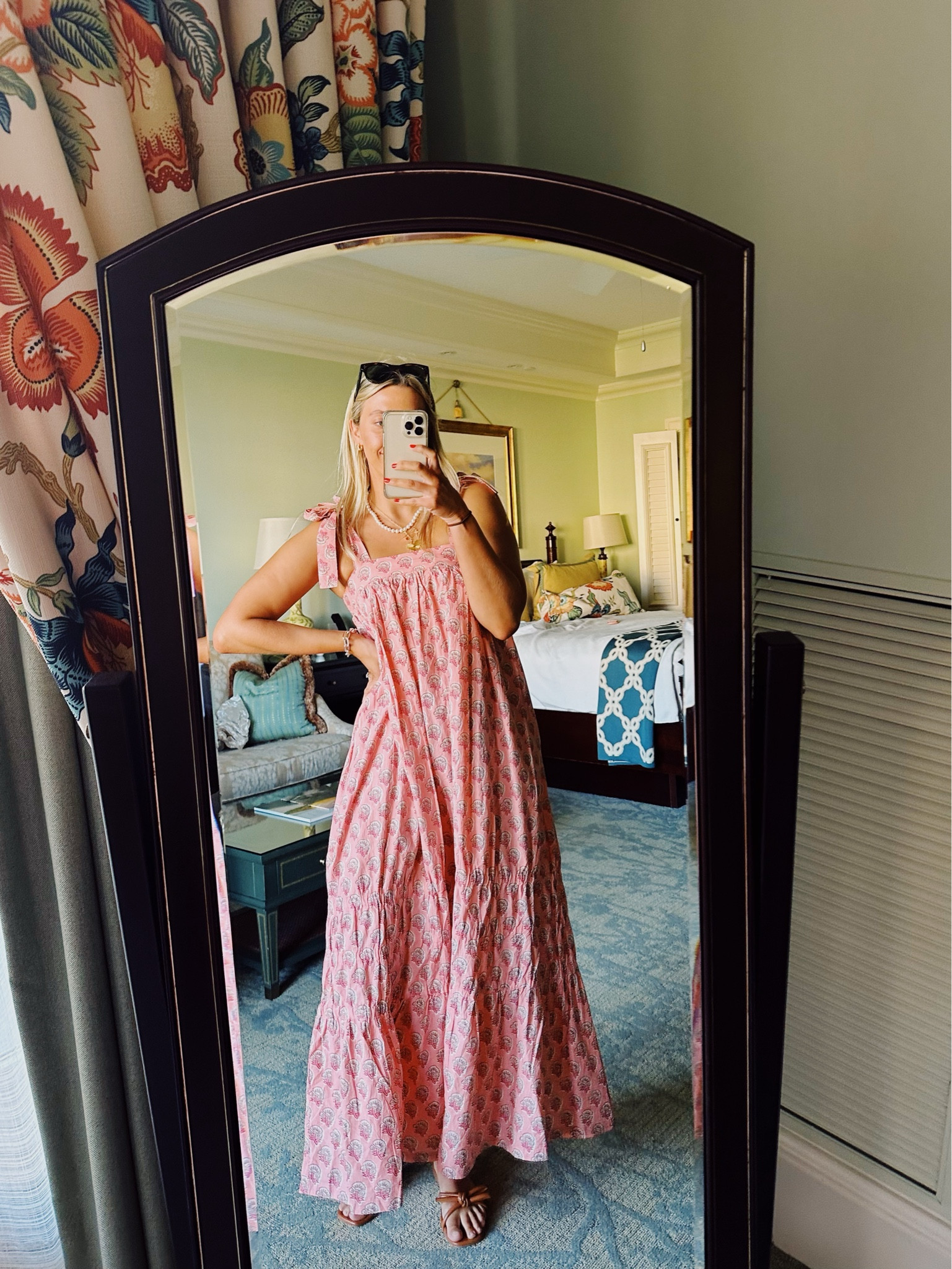 Summer dress//coverup//sundress

#LTKstyletip #LTKSeasonal