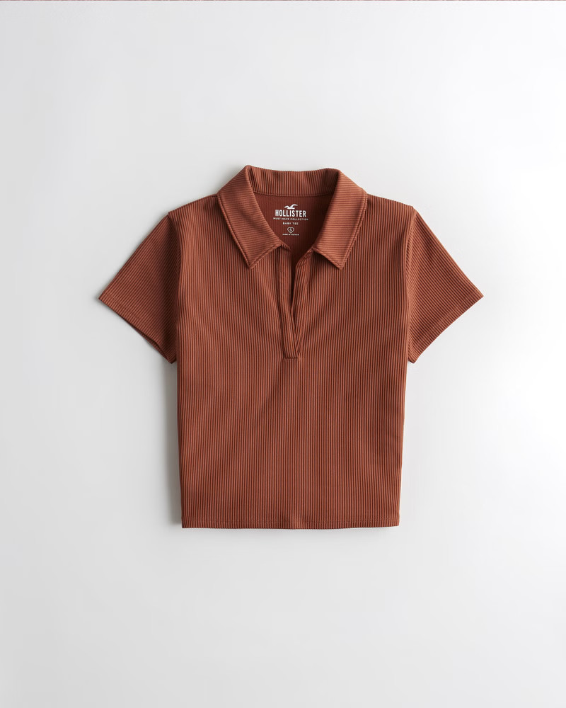 Ribbed Seamless Fabric Polo | Hollister (UK)