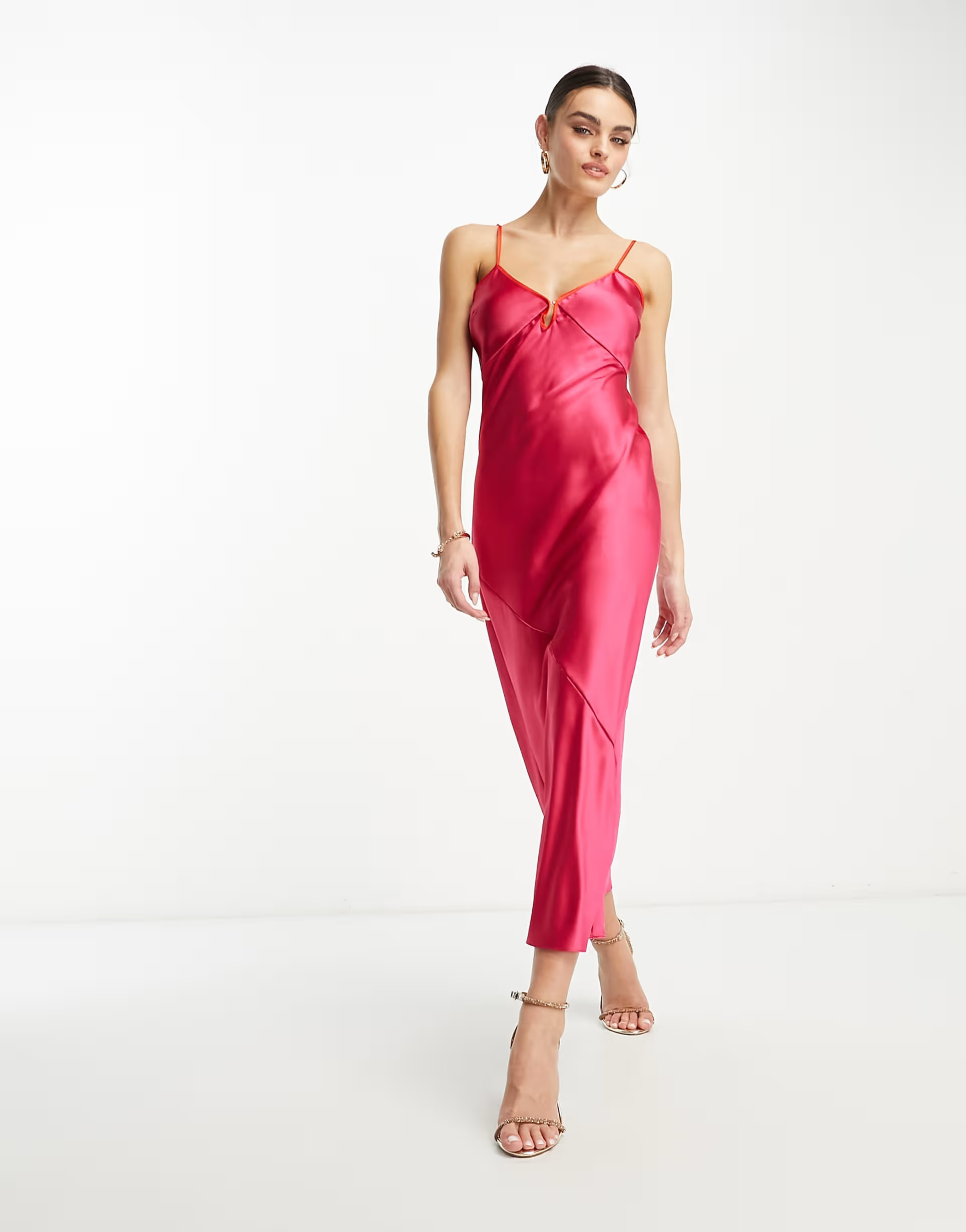 Never Fully Dressed – Satin-Slipkleid in Rosa und Rot | ASOS (Global)