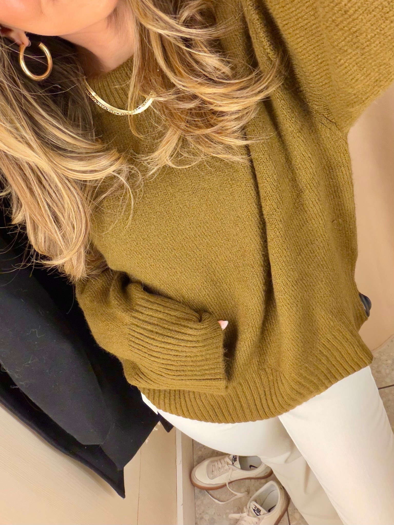 Fall outfit 

#LTKSeasonal #LTKGiftGuide #LTKSaleAlert