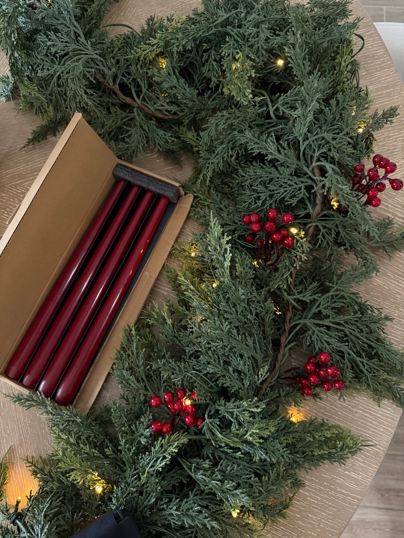 Got these candles & berries for the holidays🎅🏼♥️ 

#christmasdecor #amazonhome #xmasfinds