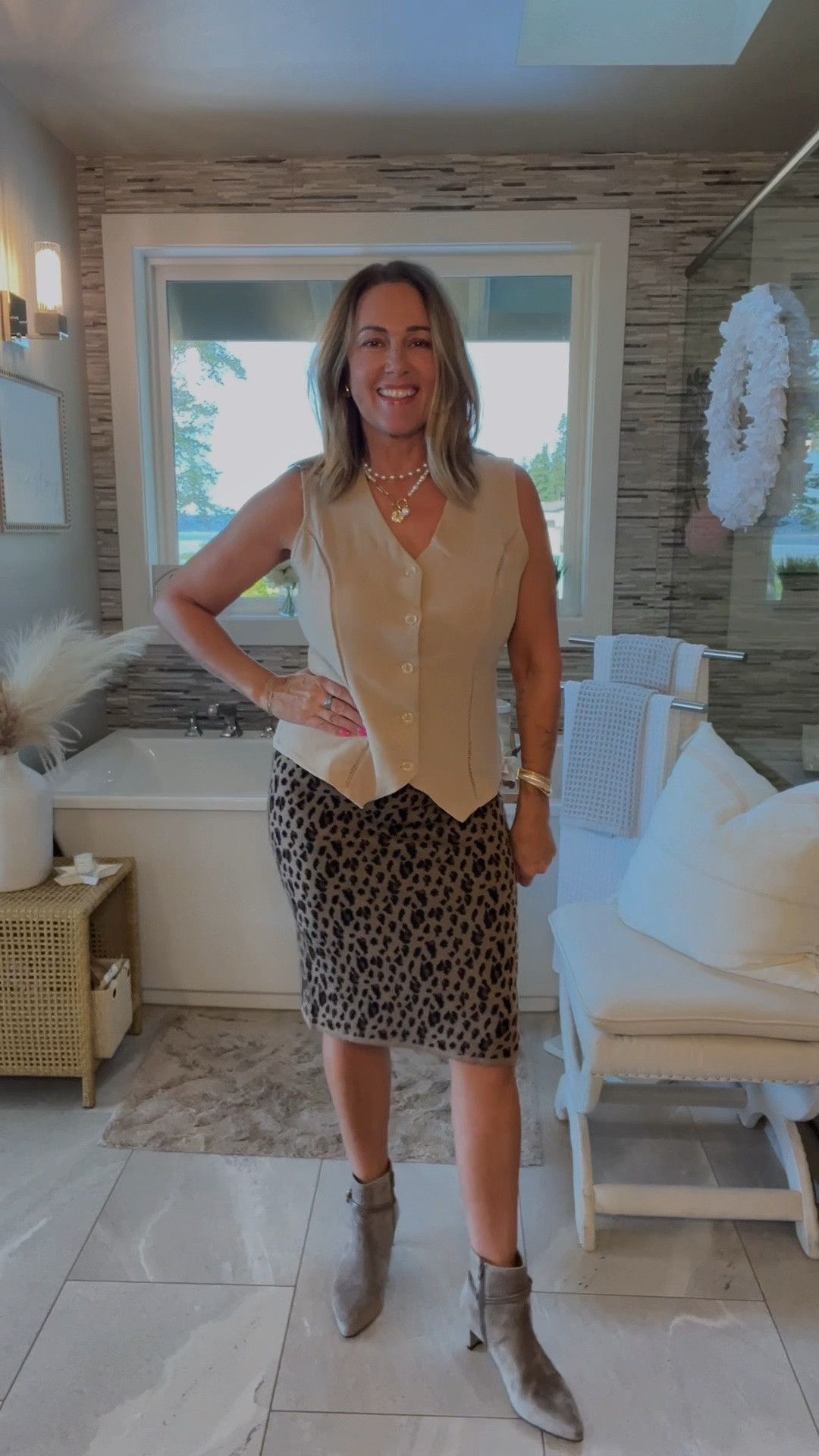 Outfits I’ve been wearing lately ￼

#LTKdayinmylife #LTKgrwm #LTKOver40