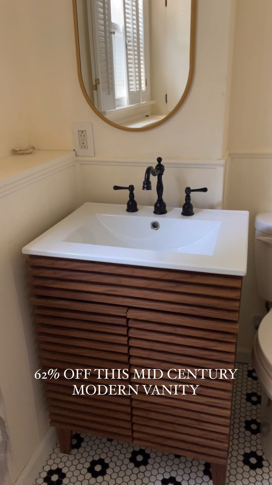 This mid century modern vanity from Wayfair is so cute and currently 62% off. Love that it has a shelf inside for storage 



#LTKStyleTip #LTKSaleAlert #LTKHome