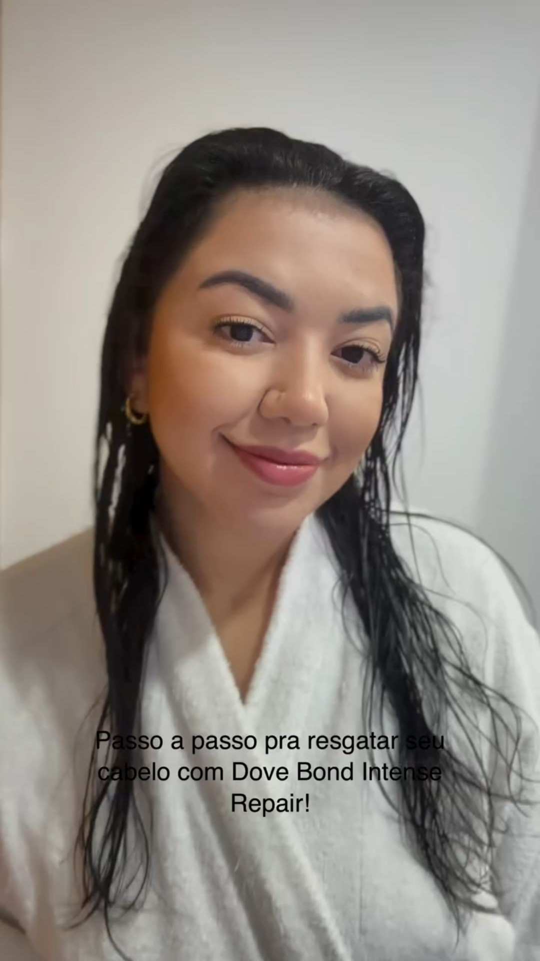 Cabelos salvos com @dovebrasil ✨

A linha Bond Intense Repair prometeu e entregou muito ! Estou impactada com o resultado, principalmente com a máscara 10 em 1 que fez milagre no meu cabelo, sem contar o cheiro que é surreal 🤩 

Produtos testados e aprovadíssimos ☑️🤍

#DoveCabelo #meubondédove #haircare #cabelos #cabelosaudável #cuidadoscomocabelo #dove