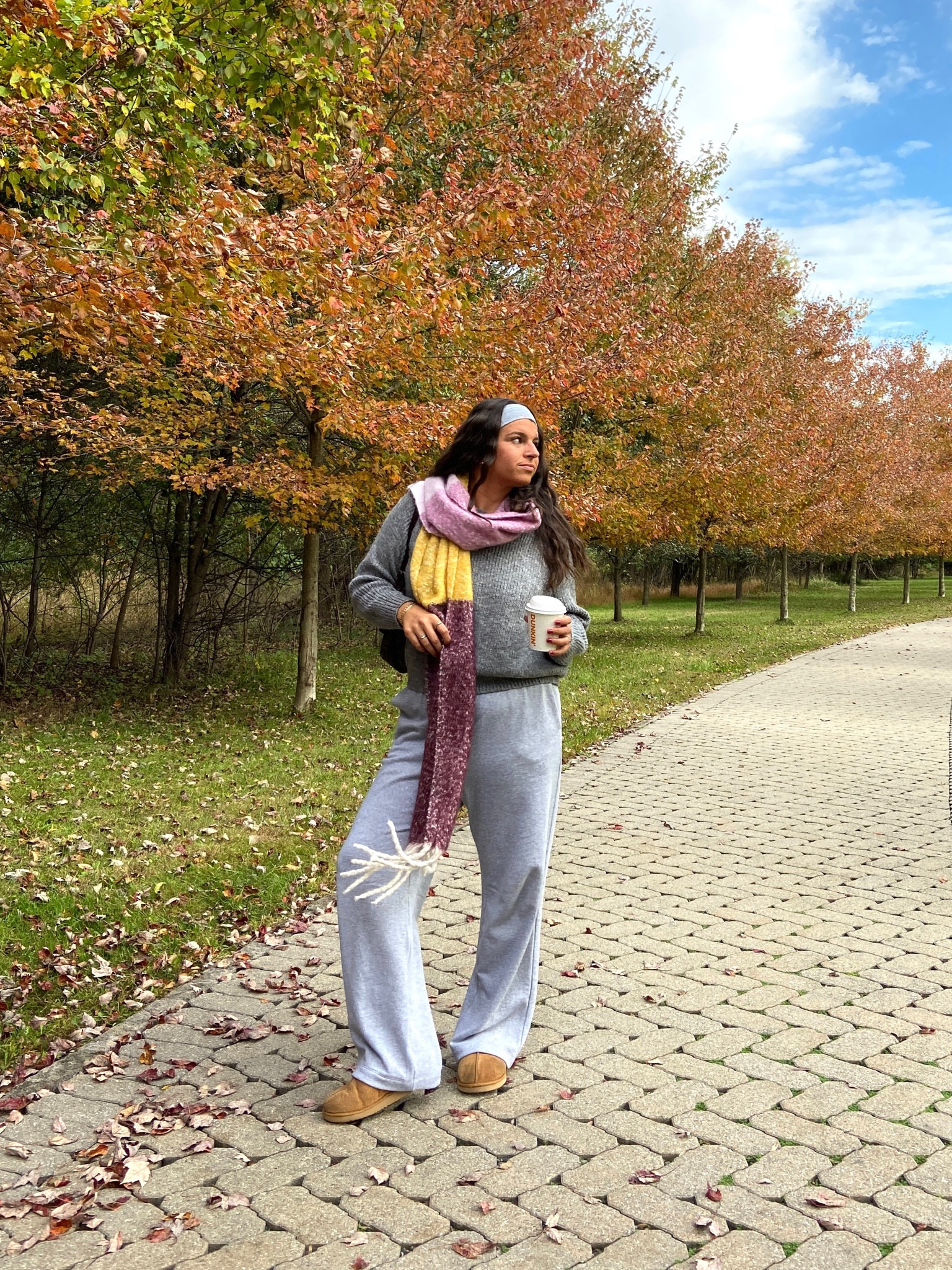 Fall outfit ideas / cozy fall fashion

50% off my scarf and pants right now from Old Navy!  

Sweater size L
Pants size M
Uggs TTS 

#LTKsalealert #LTKstyletip #LTKfindsunder50