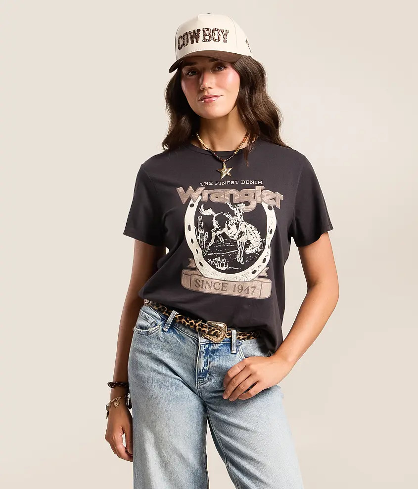 Horseshoe T-Shirt | Buckle