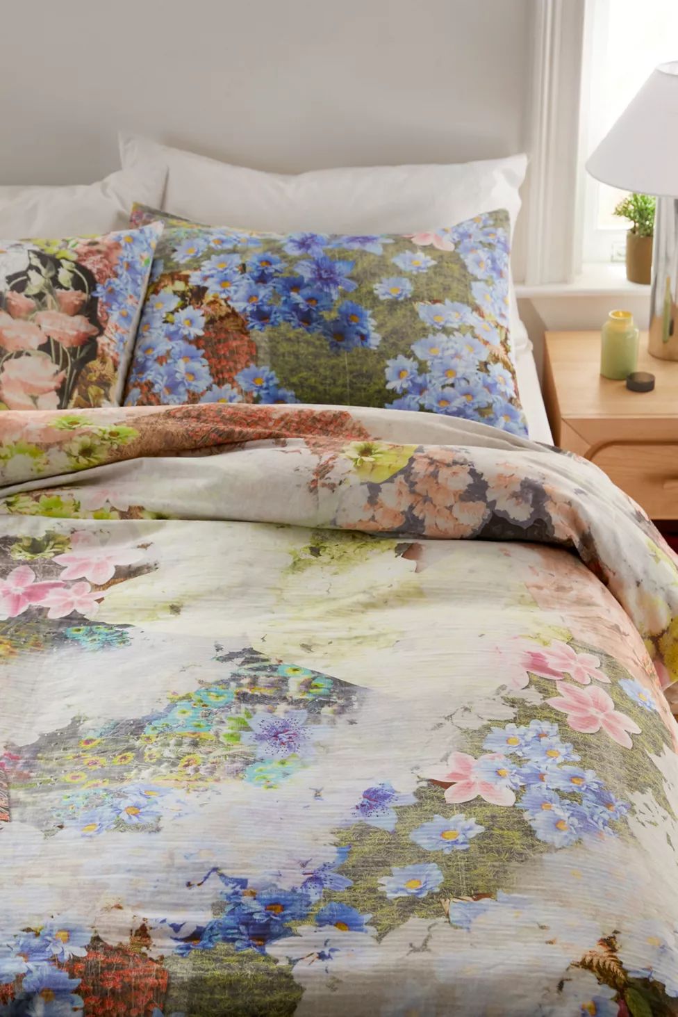 Akila Duvet Cover | Urban Outfitters (US and RoW)