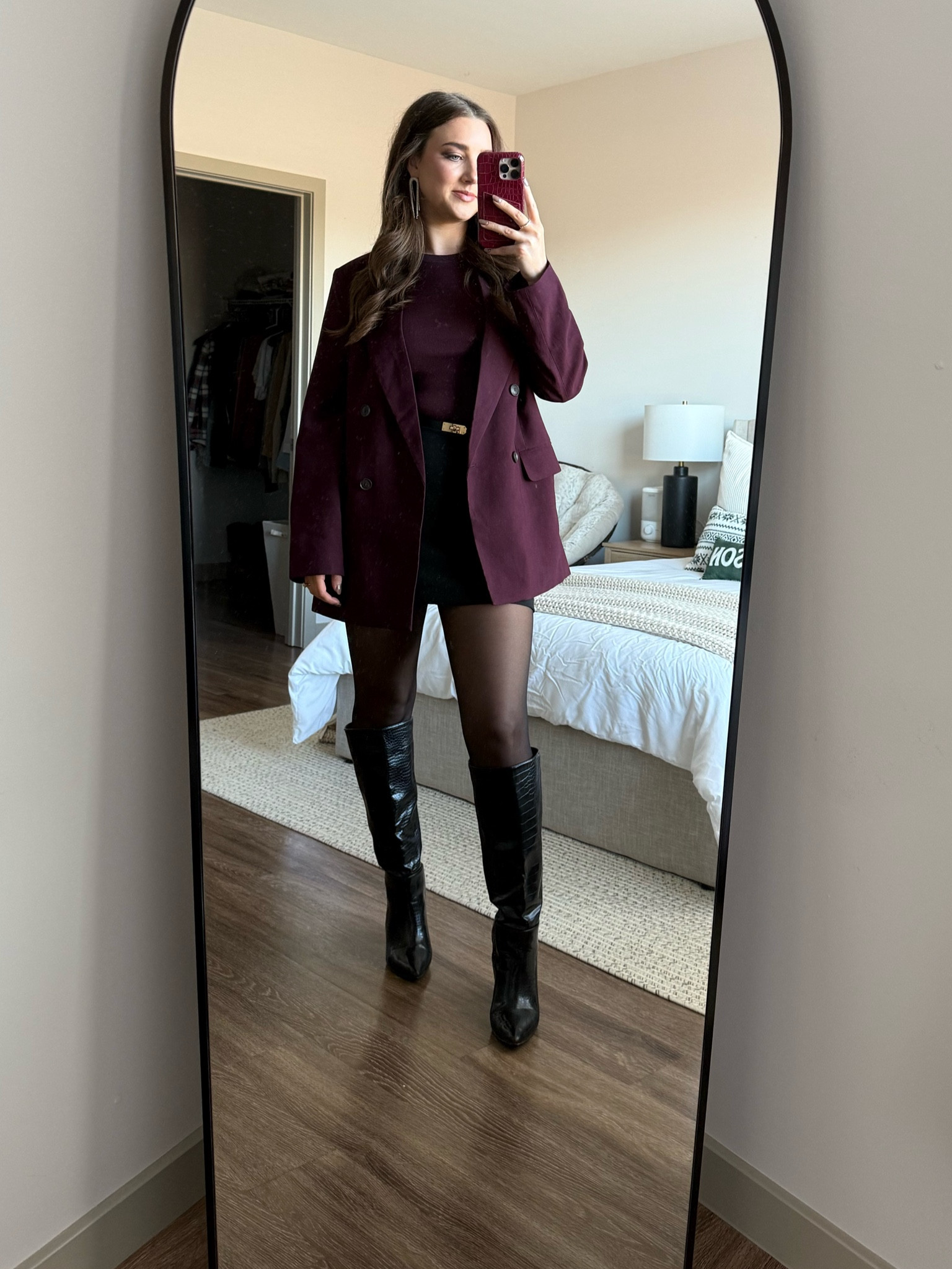 Obsessed with everything wine colored lately 🍷

#LTKHoliday #LTKSeasonal #LTKFindsUnder50