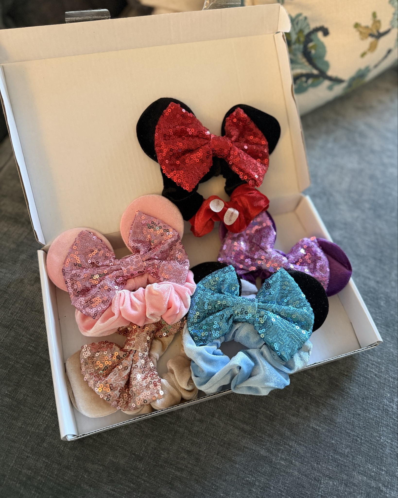 The perfect scrunchies for Disney!

#LTKmomlife #LTKdayinmylife #LTKSeasonal