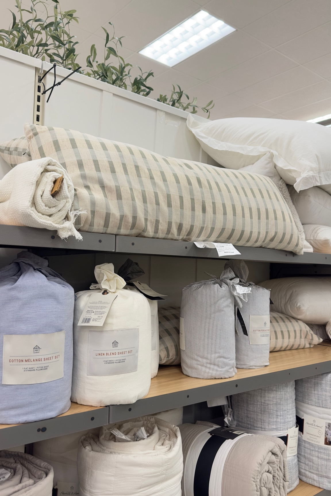 Im really loving any type of green so seeing in home decor it looks so pretty. This is sage and beautiful in person. 

#LTKhome #LTKSeasonal