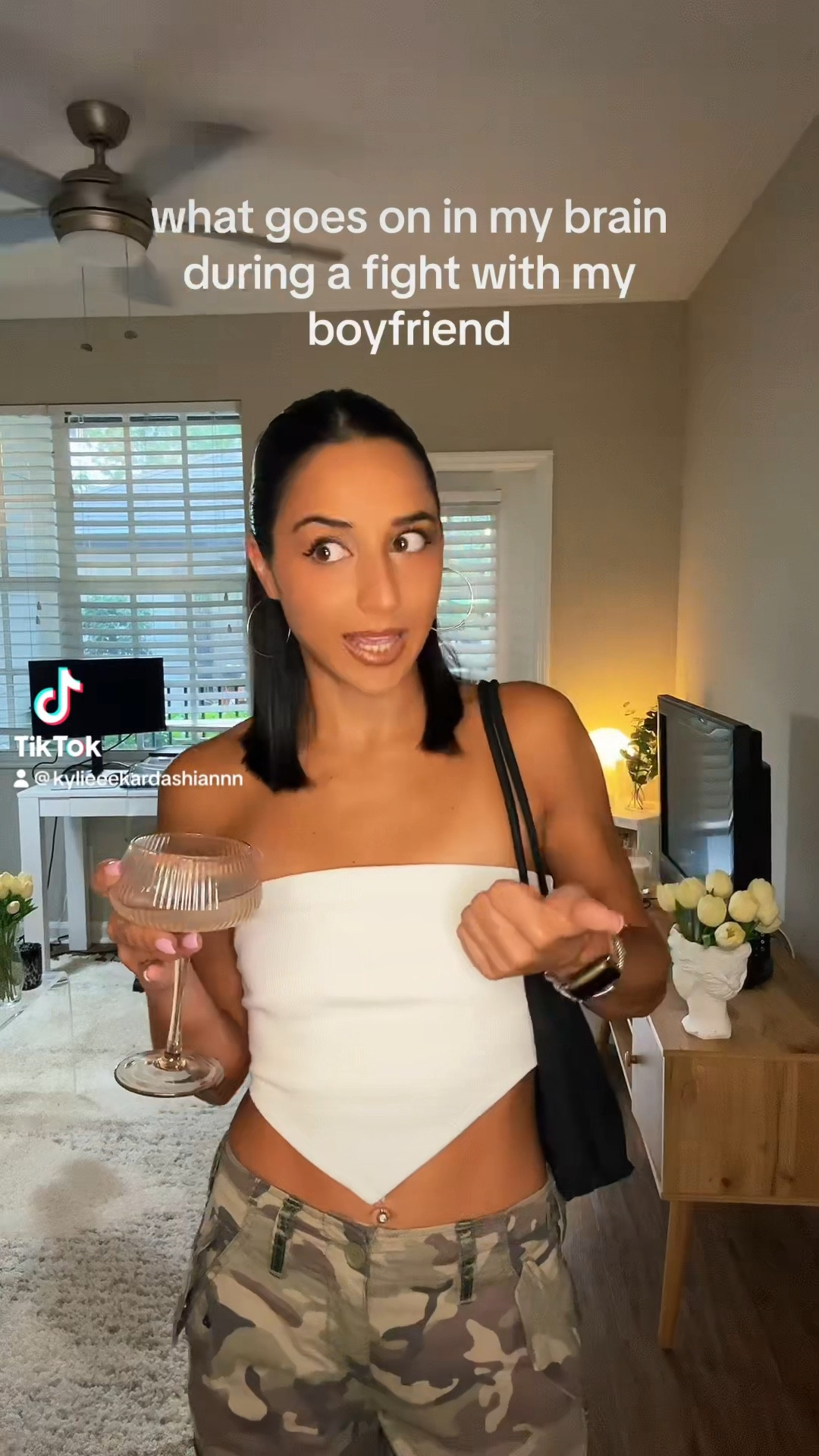 #abercrombie cargo utility pants

#LTKSeasonal #LTKU #LTKSale