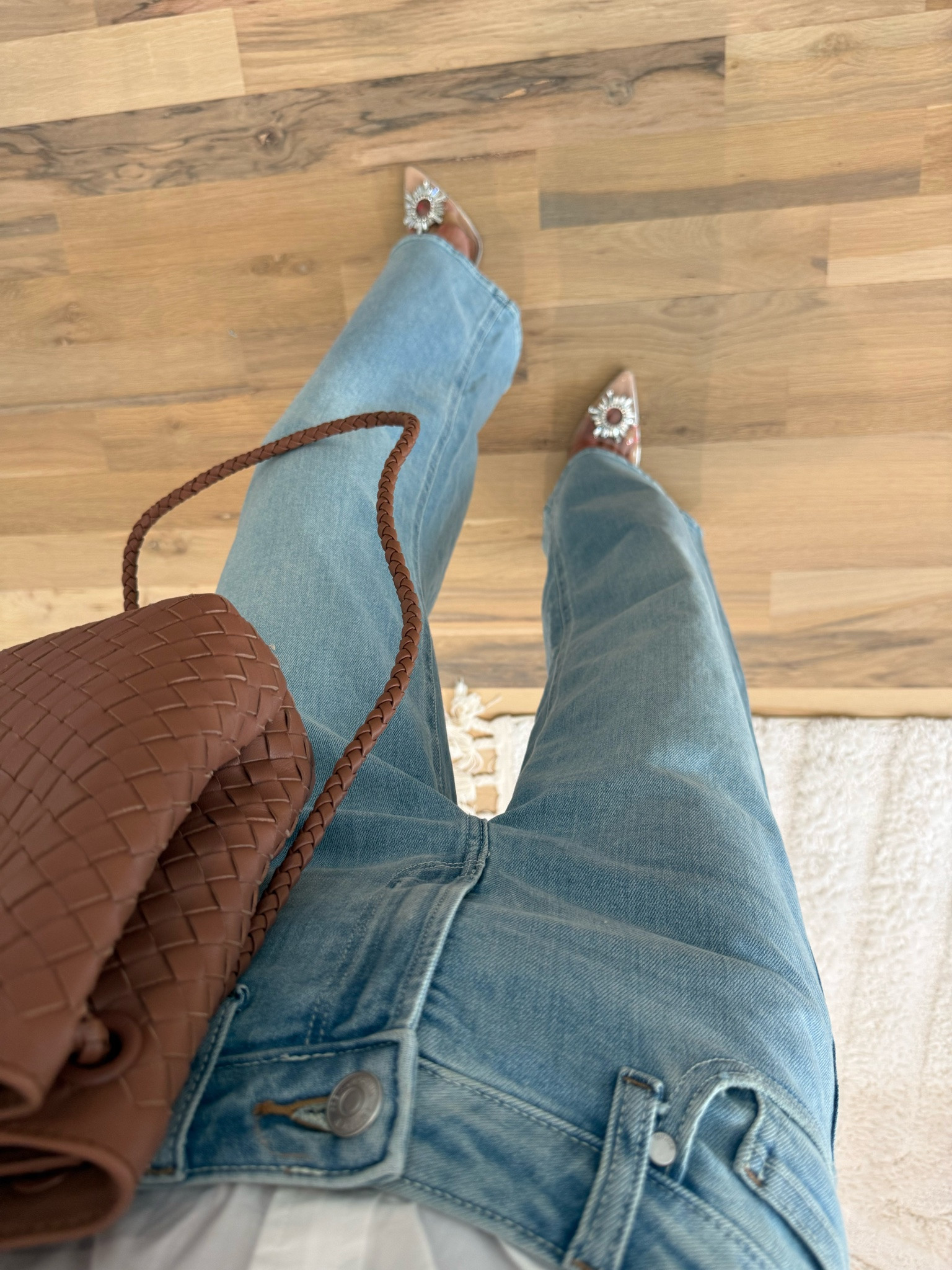 Classic button down shirt size XS organic cotton petite friendly stretchy jeans I love fall outfit ONLY $50 size 24 short