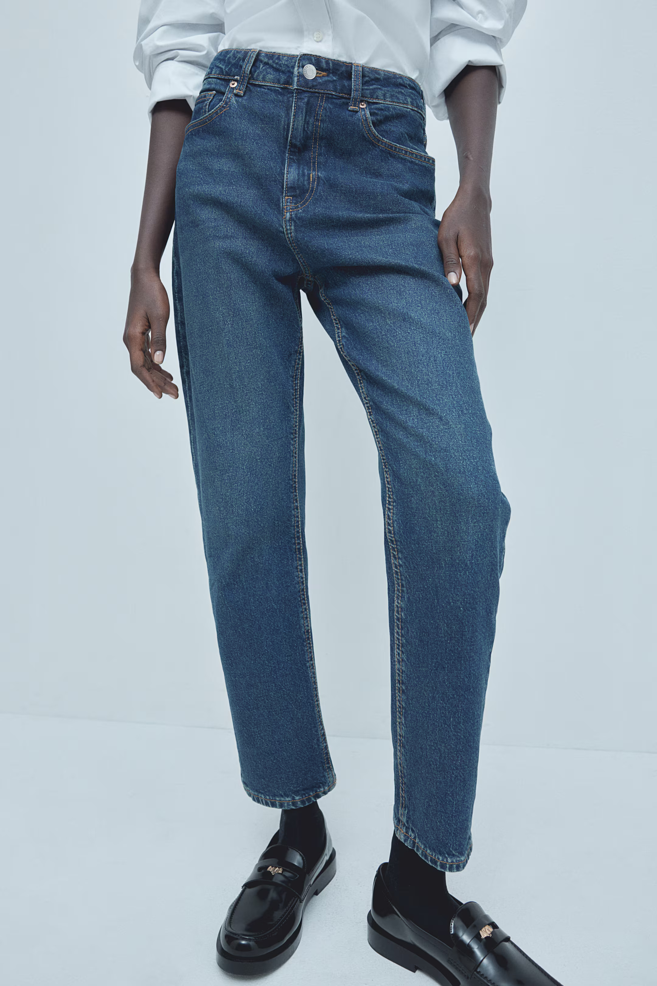 High Rise Slim Leg Mom Jeans | H&M (US + CA)