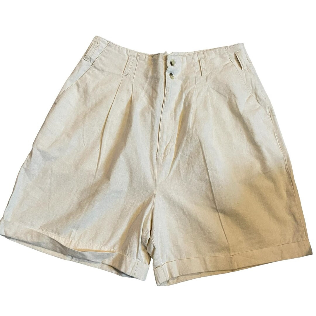 Vintage Gloria Vanderbilt Cream Linen Blend High Rise Pleated Bermuda Shorts - Etsy | Etsy (US)