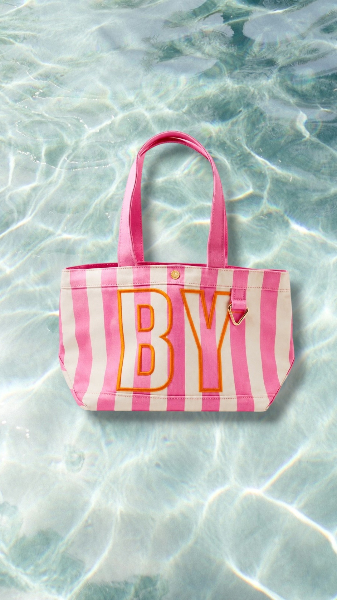 The PERFECT summer bag! 

 #LTKgrwm #LTKootd #LTKSeasonal