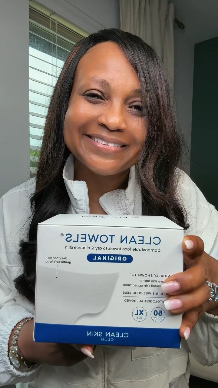 Ultra-soft texture that won't tug or irritate skin → Clinically proven to improve skin health by 100% → Dermatologist approved → Reduces oiliness, redness, and sensitivity! #skincare #skincaretips ##CleanSkinClub #CleanTowelsXL #SkinHealthTips #DermatologistApproved #ClinicallyProven #MillionCustomers #SkincareReview #UltraSoftTowel

#LTKselfcare
