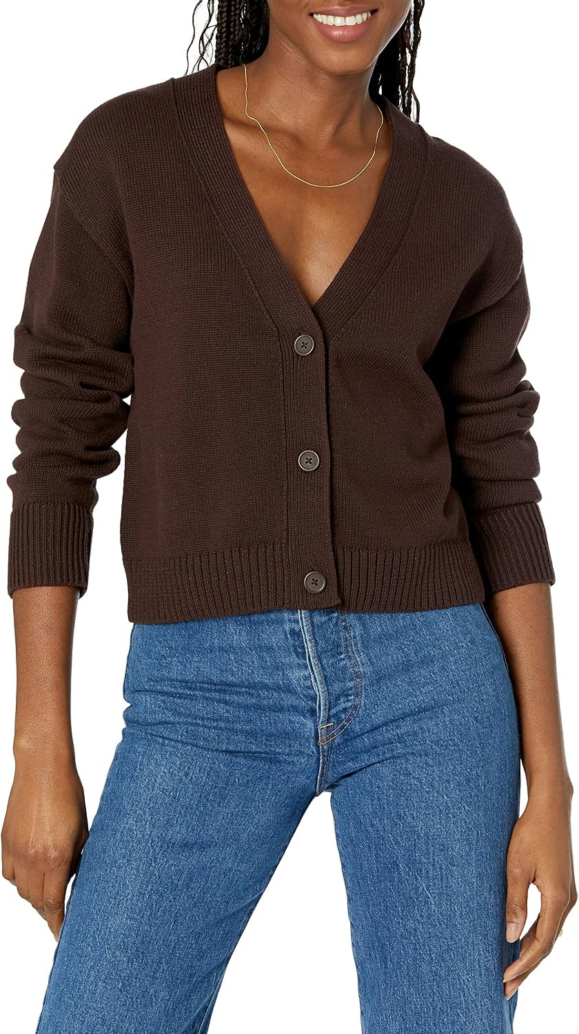 Amazon Essentials Women's 100% Cotton Relaxed-Fit V-Neck Midweight Cardigan Sweater | Amazon (US)