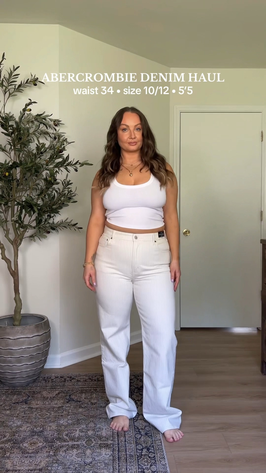 Abercrombie denim haul! I always size up in A&F denim. Use code PARTYAF for 20% off everything!

#LTKVideo #LTKMidsize #LTKCyberWeek